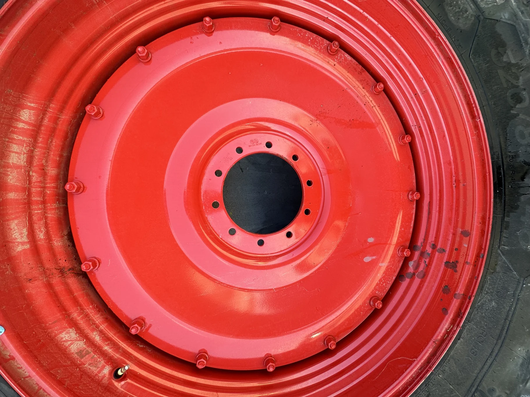 Take Off 520/85R46 Michelin AgriBib 2 R-1W (164B) TL on a 15 X 50 Fendt Red 10 Bolt Center (10-13.18 image 4