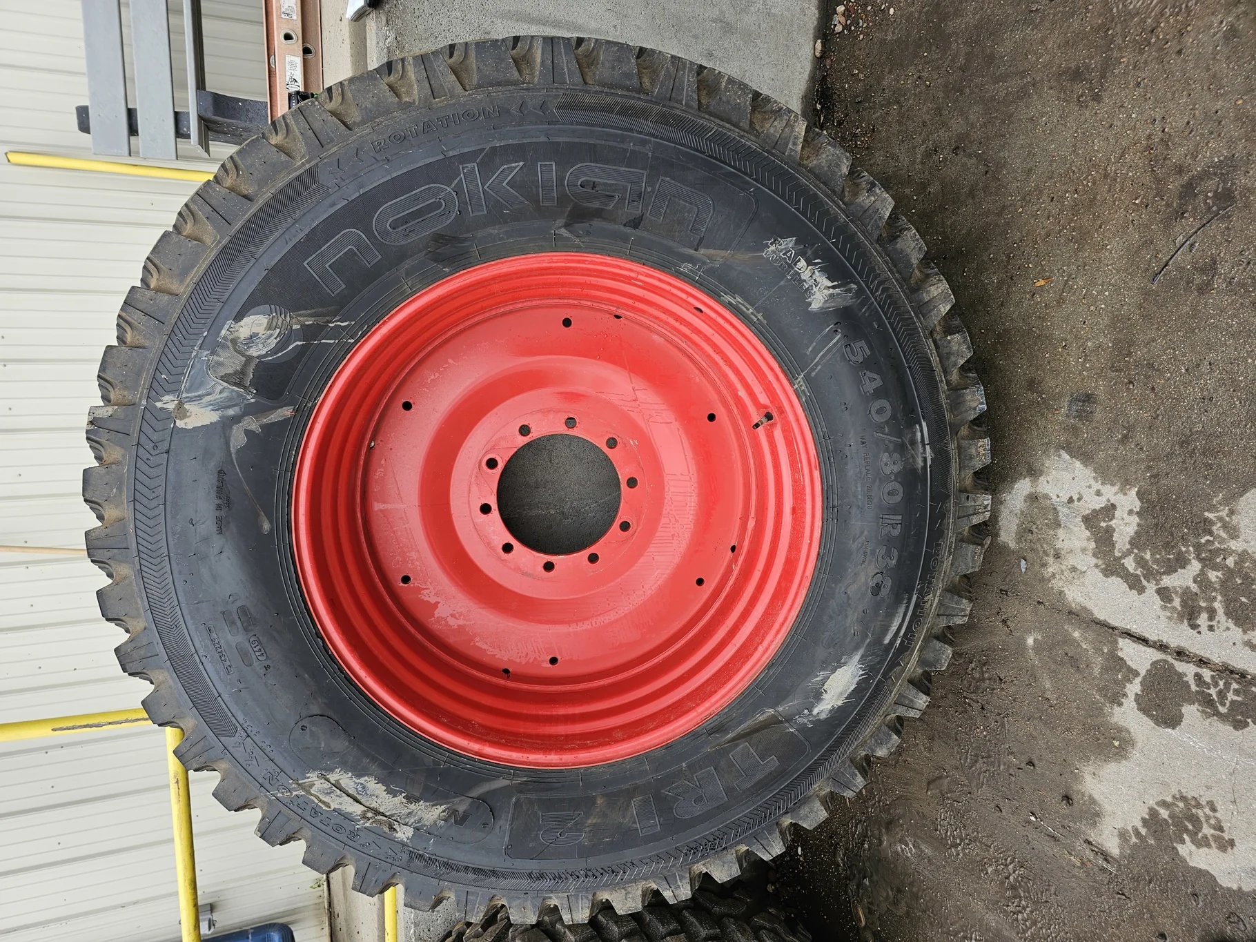 Used 90% 540/80R38 Nokian TRI 2 80 Series (172A8) TL on 18 X 38 10-13.19-11.07 Fendt Red image 2