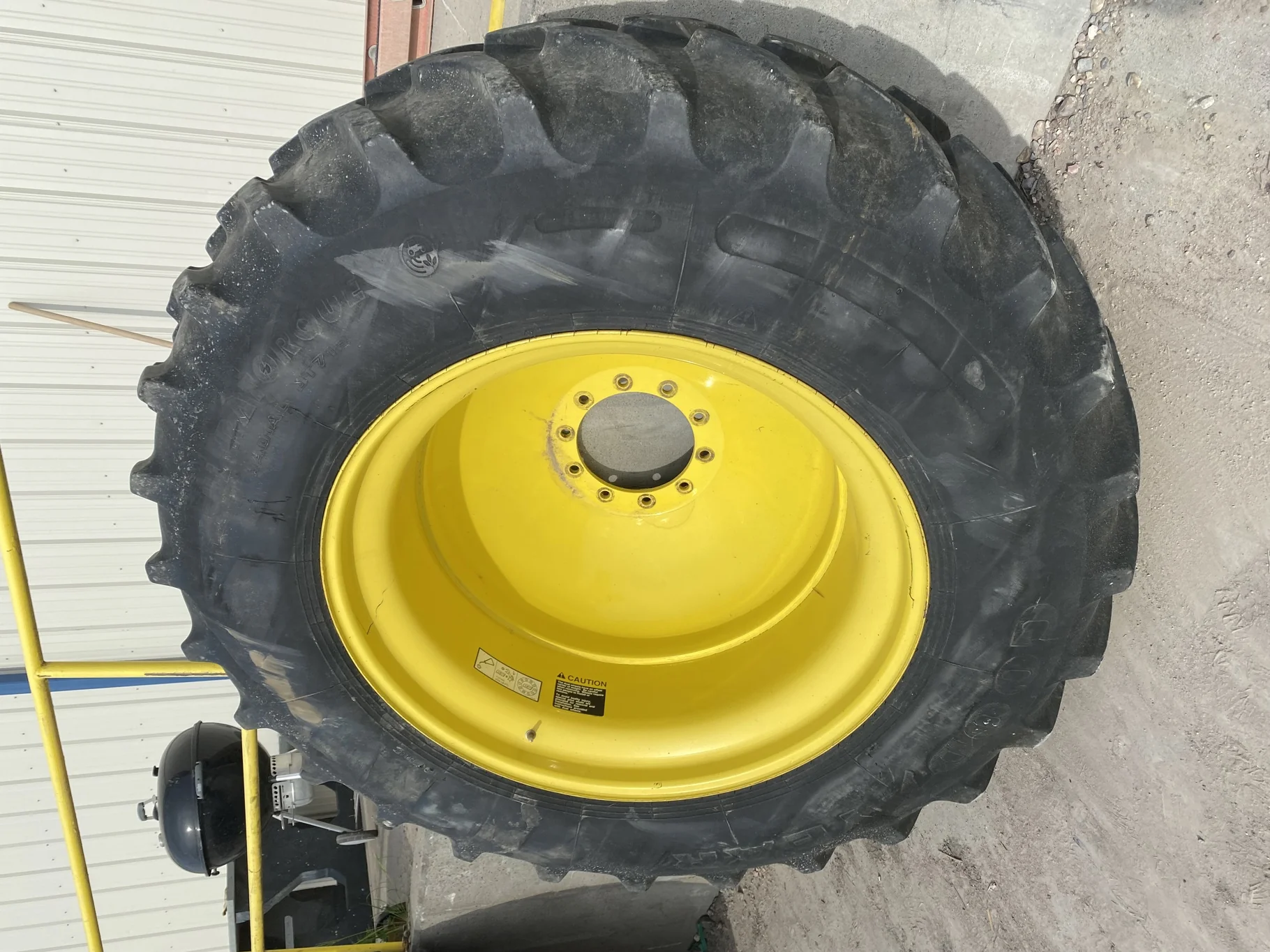 Used 80% 520/85R42 Goodyear Ultra Torque DT712 (157A8/B) R-1 TL on 18 x 42 JD Yellow 10-13.19