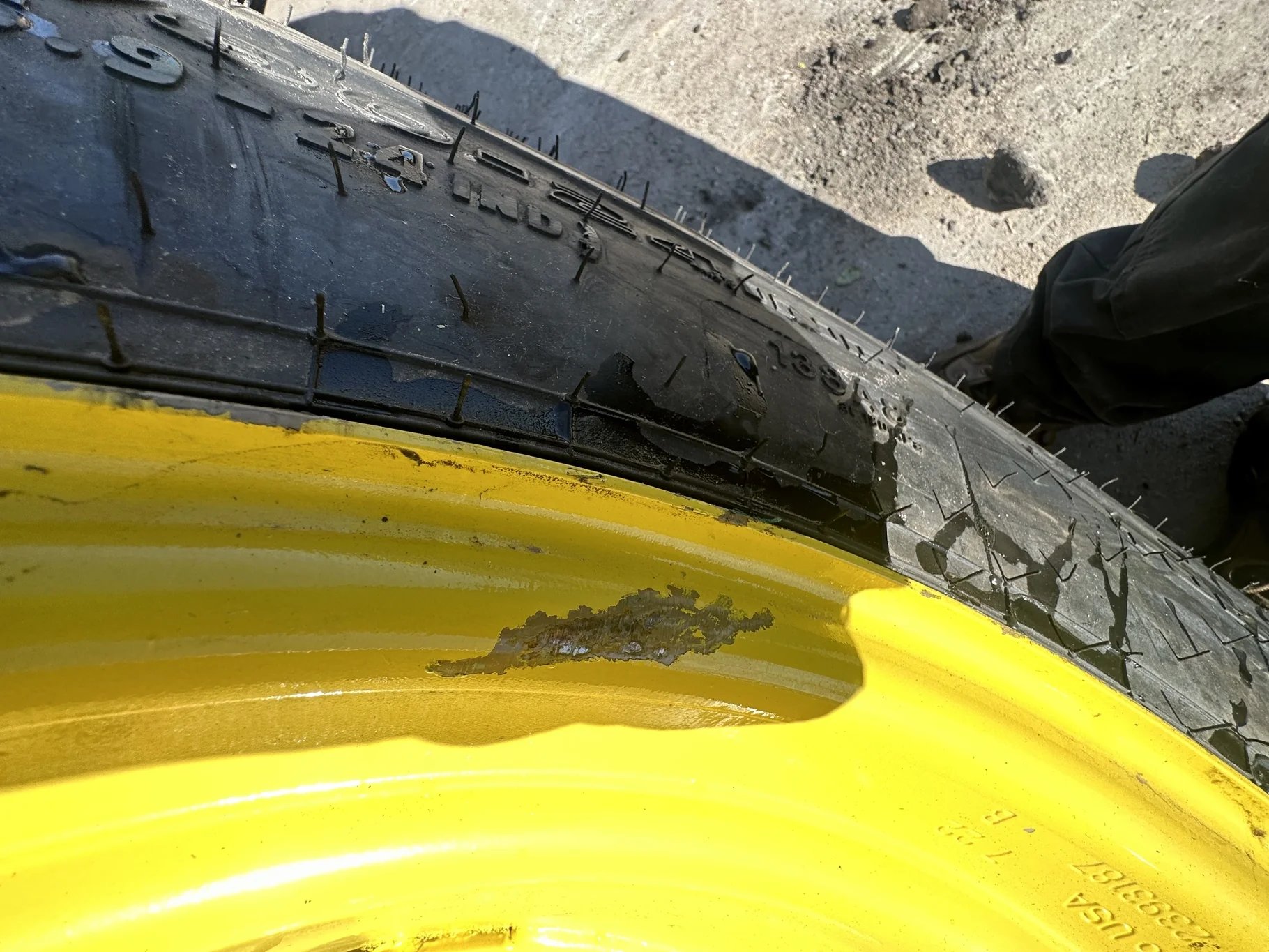 Take-Off 16.9-24/12 Galaxy Super Industrial Lug TL R-4 on 15 X 24 8-8-6 Stamped Pressed JD Yellow image 7