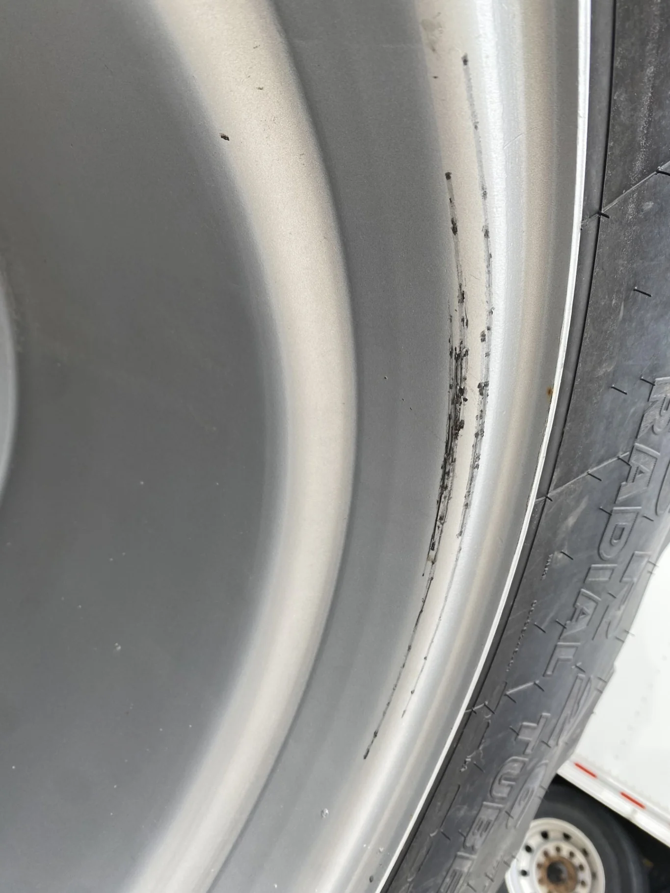 Used 95% 750/65R26 Michelin MegaXbib R-1W 171A8/171B TL on a 25 X 26 CIH Silver 10 Bolt Rear image 6