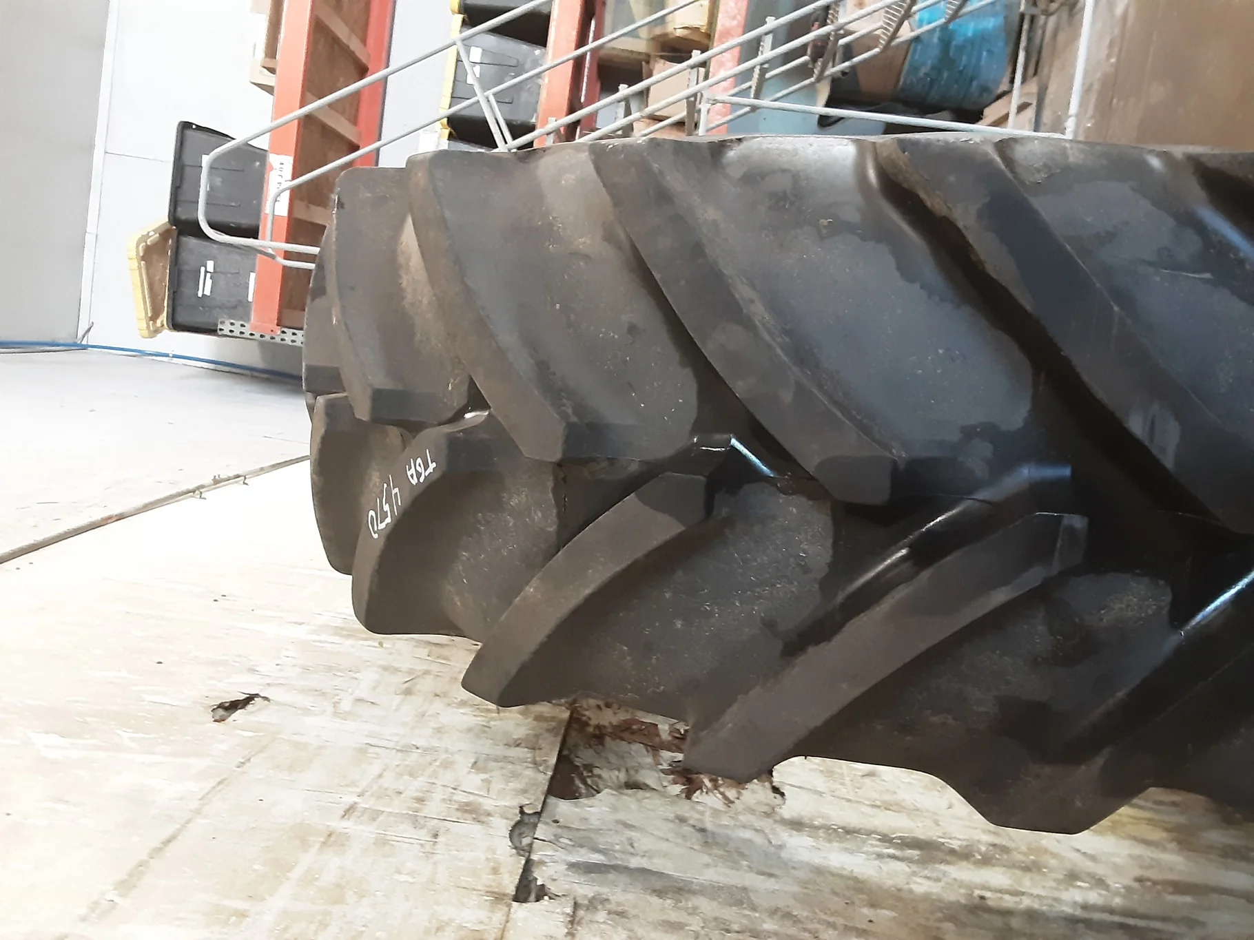 Used 95% 650/85R38 Michelin MachXBib R-1W 173A8/173B TL on a 23 x 38 JD Yellow 12 Bolt (.937) image 3