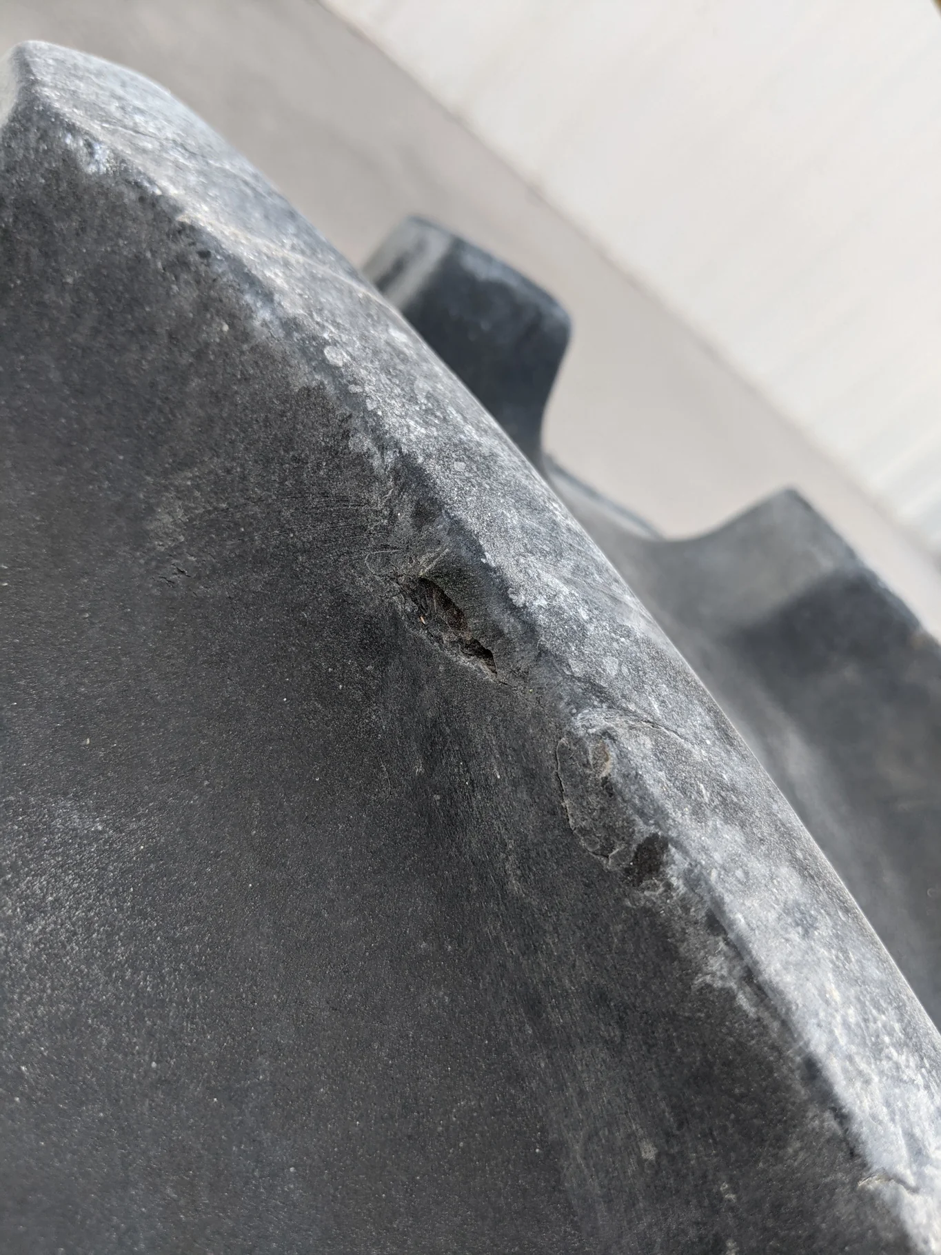 Used 90% 18.4-30 Firestone Super All Traction II 23 R-1 D(10Ply) TL on 15 x 30 NH White Formed Rim - image 9