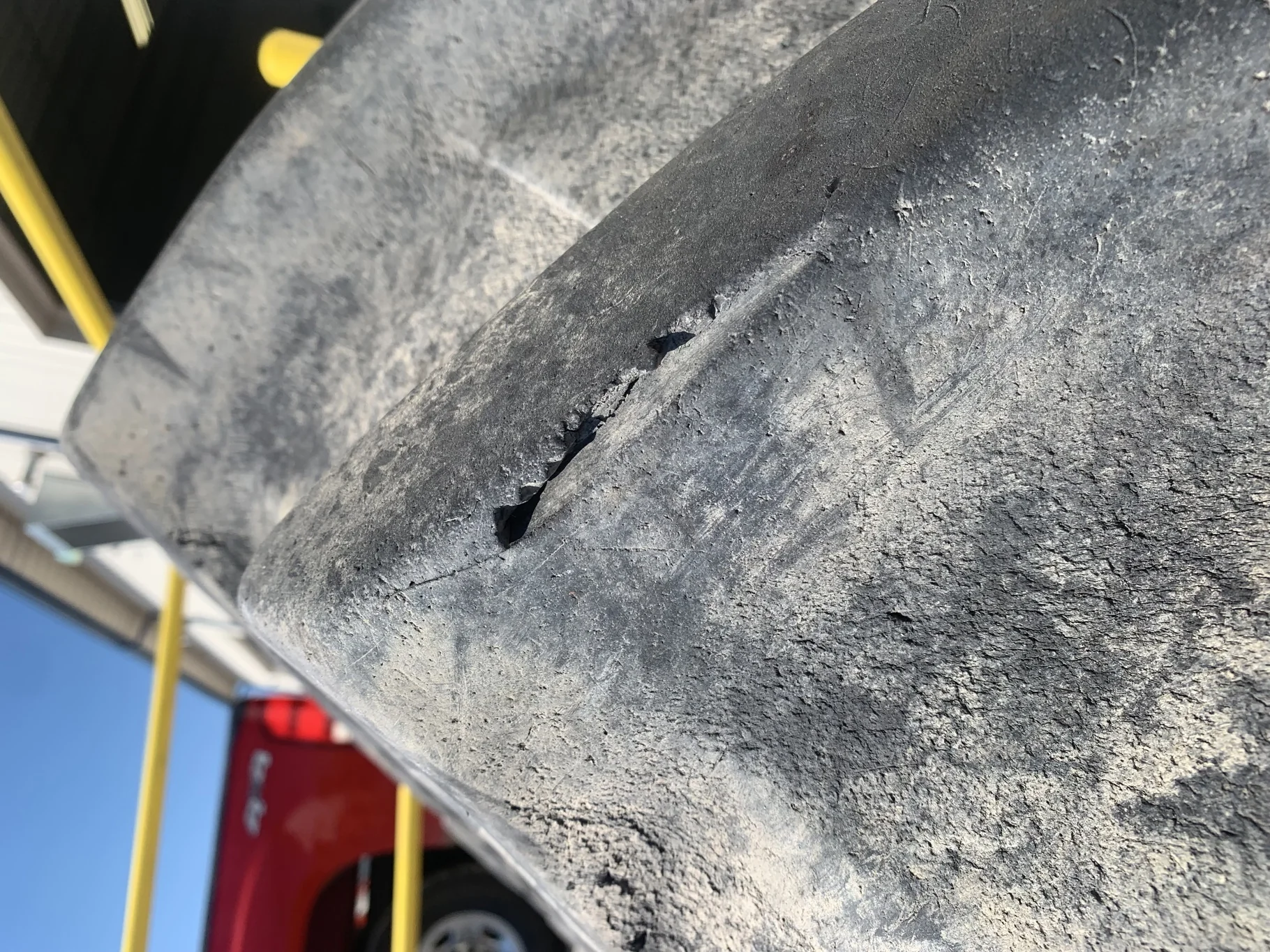 Used 75% 650/65R42 Trelleborg TM800 High Speed R-1W (158D) TL on a 18 x 42 JD Yellow10 Bolt (. image 4