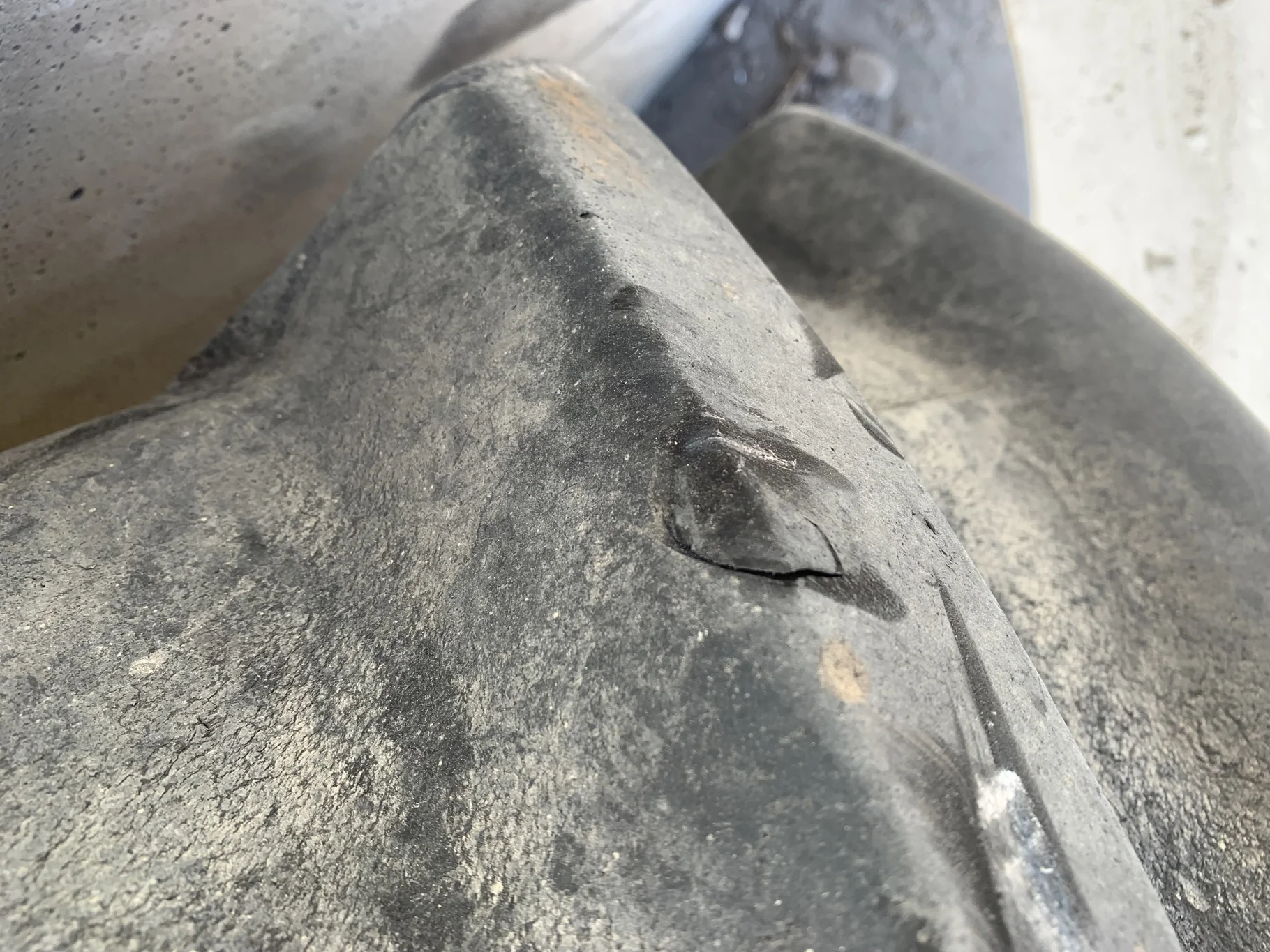 Used 75% 650/65R42 Trelleborg TM800 High Speed R-1W (158D) TL on a 18 x 42 JD Yellow10 Bolt (. image 8