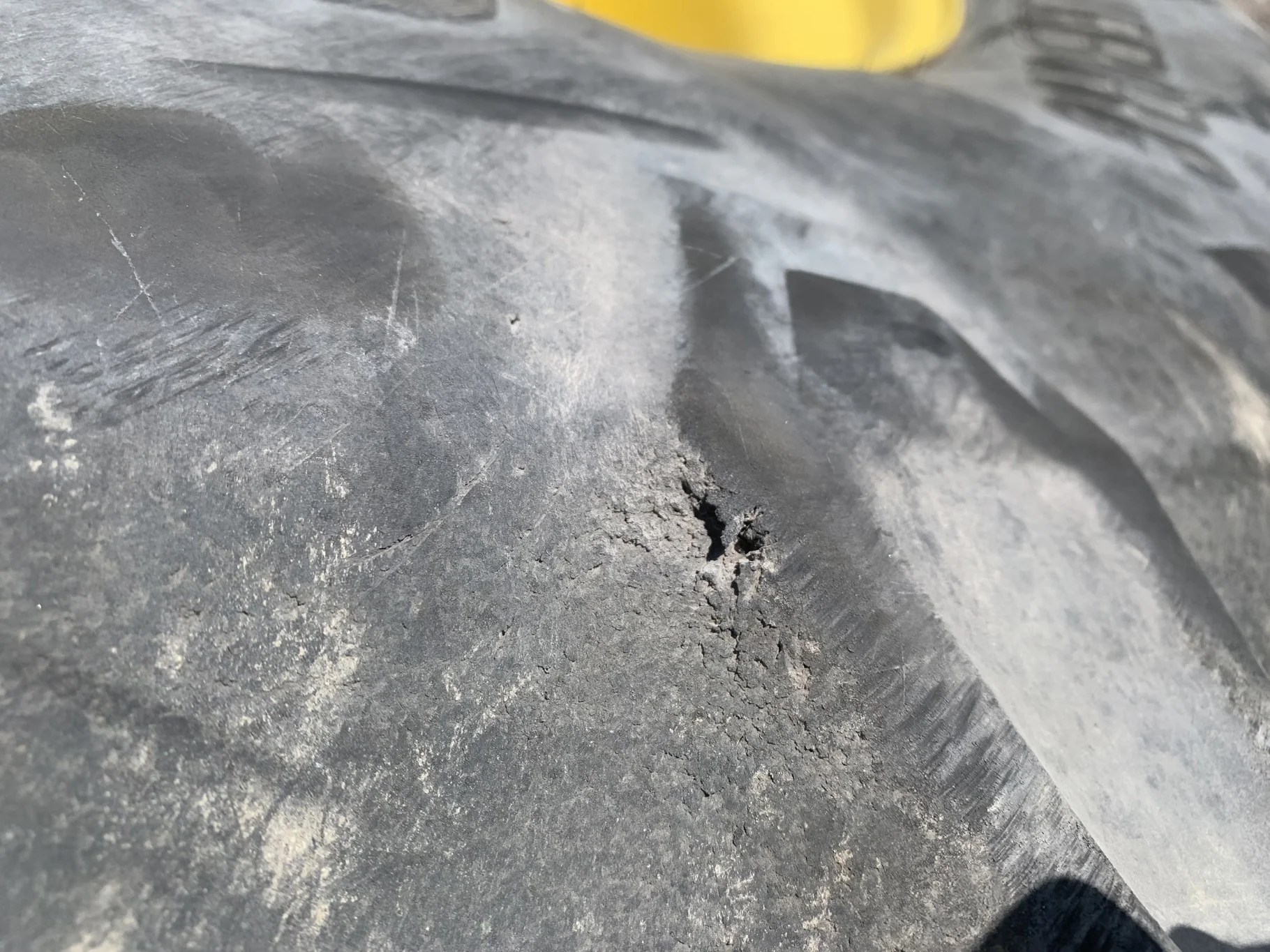 Used 75% 650/65R42 Trelleborg TM800 High Speed R-1W (158D) TL on a 18 x 42 JD Yellow10 Bolt (. image 9