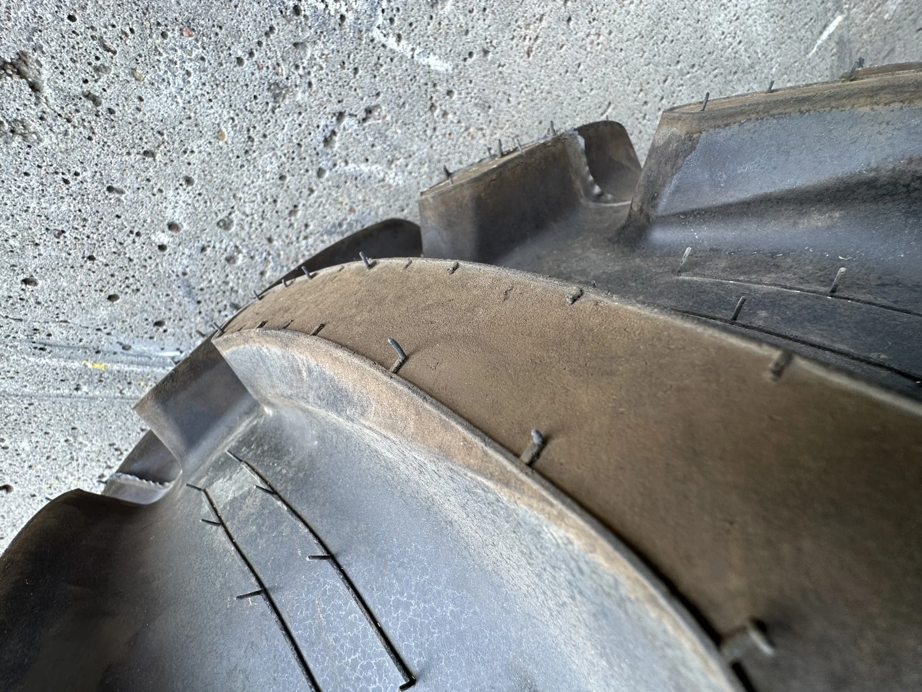Take Off 320/85R24 Firestone Performer EVO R-1W 122D TL on a 10 X 24 John Deere Yellow Waffle Wheel image 5