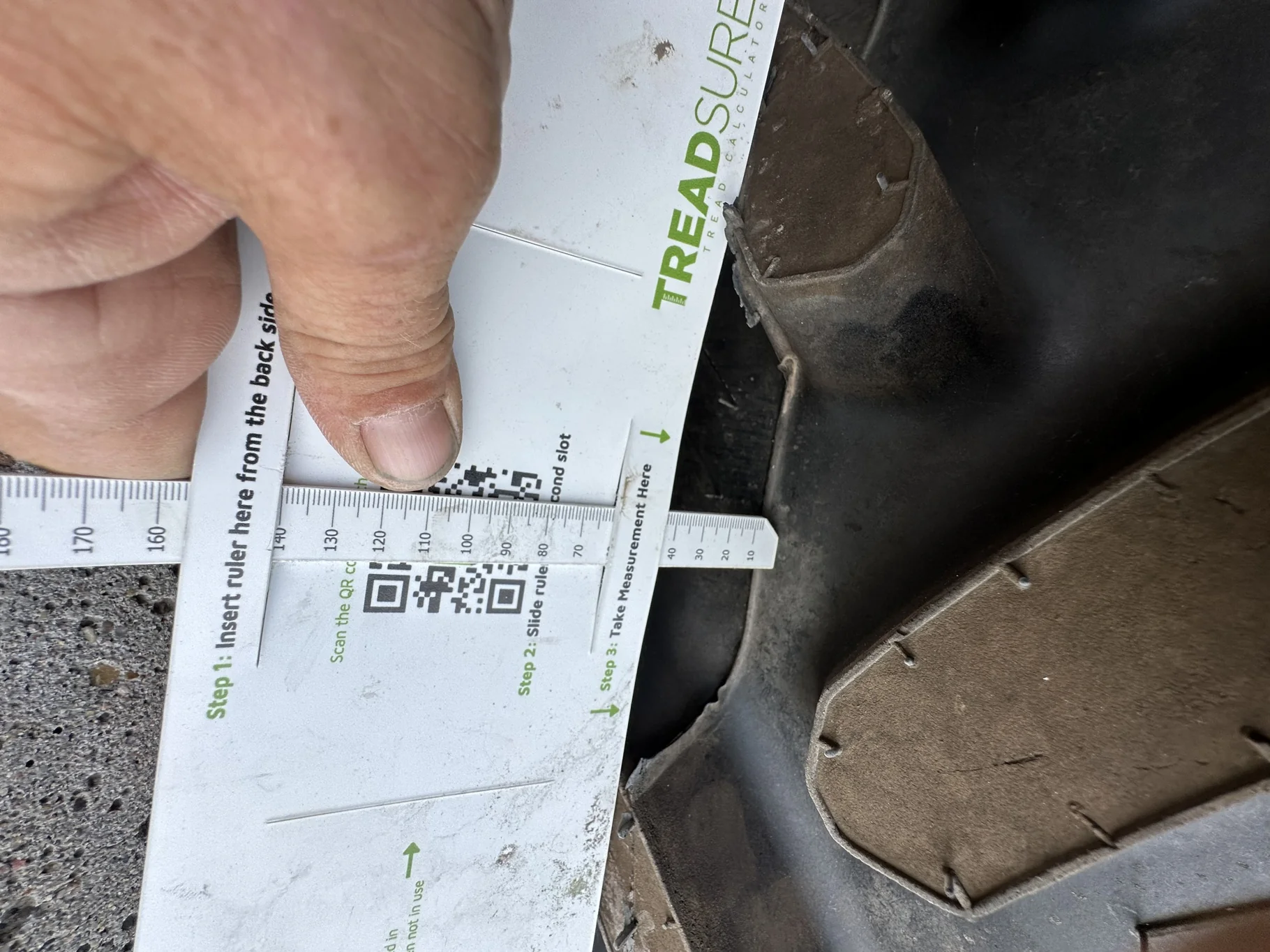 Take Off 320/85R24 Firestone Performer EVO R-1W 122D TL on a 10 X 24 John Deere Yellow Waffle Wheel image 6