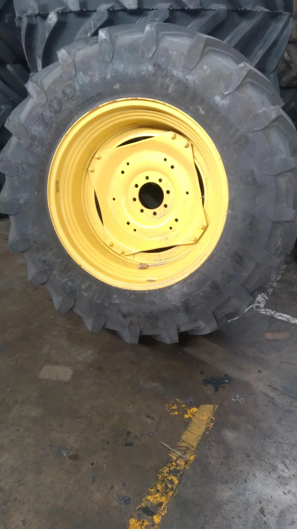 Take Off 480/70R34 Trelleborg TM700 R-1W (143A8/B) TL on a 15 X 34 John Deere Yellow 2 Bolt Waffle W image 2