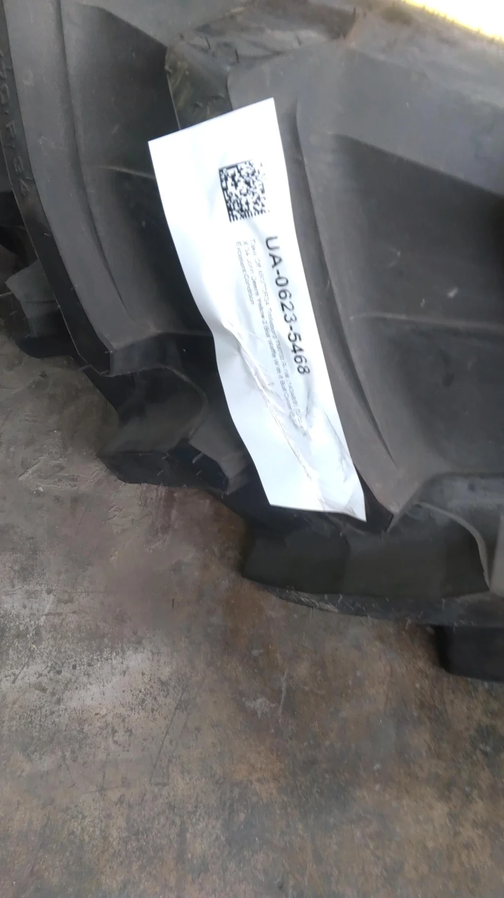 Take Off 480/70R34 Trelleborg TM700 R-1W (143A8/B) TL on a 15 X 34 John Deere Yellow 2 Bolt Waffle W image 3