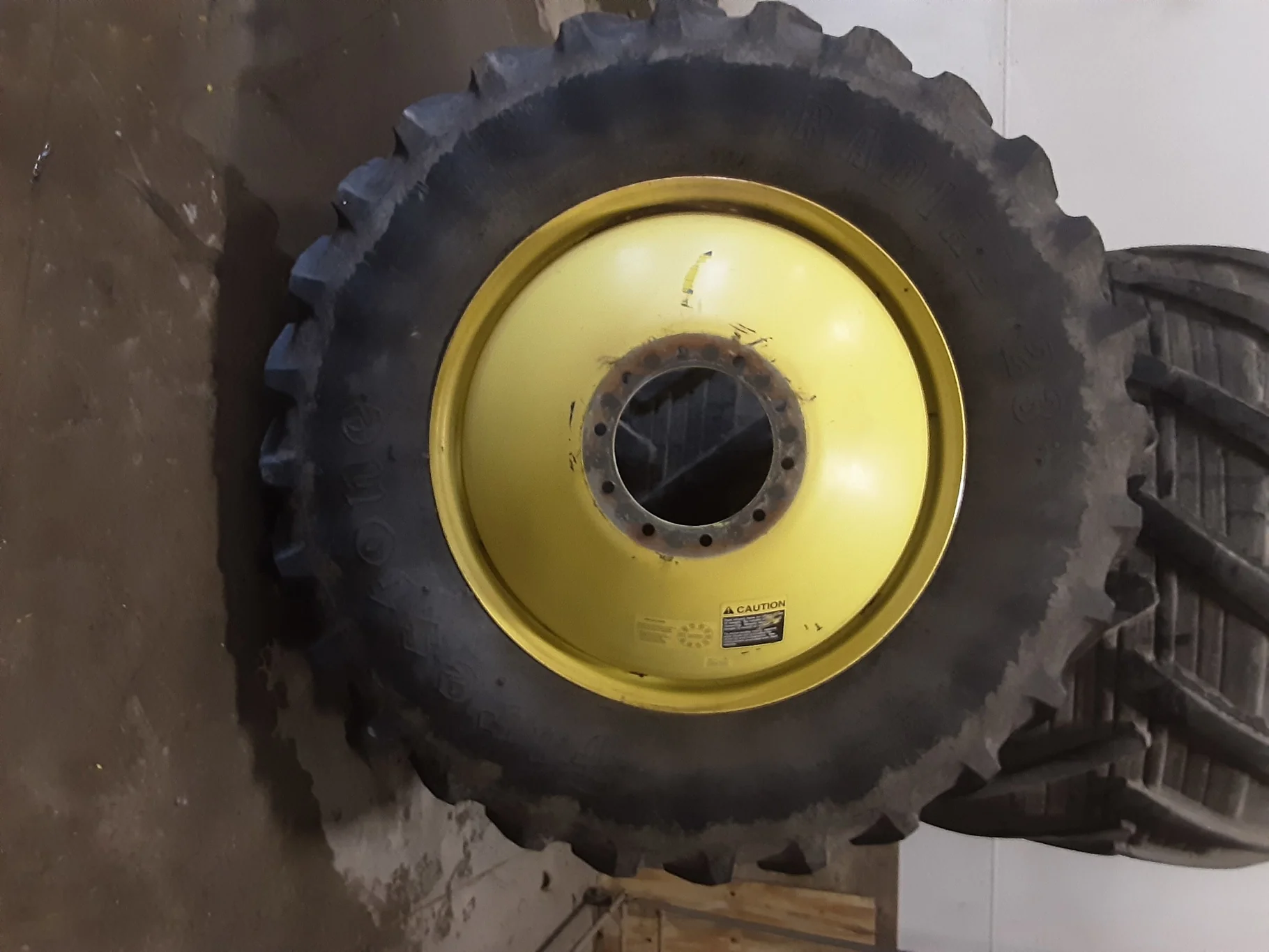 Used 70% 18.4R38 Firestone Radial 23 R-1 146A8 TL on 16 x 38 10 Bolt Dolly Dual image 2