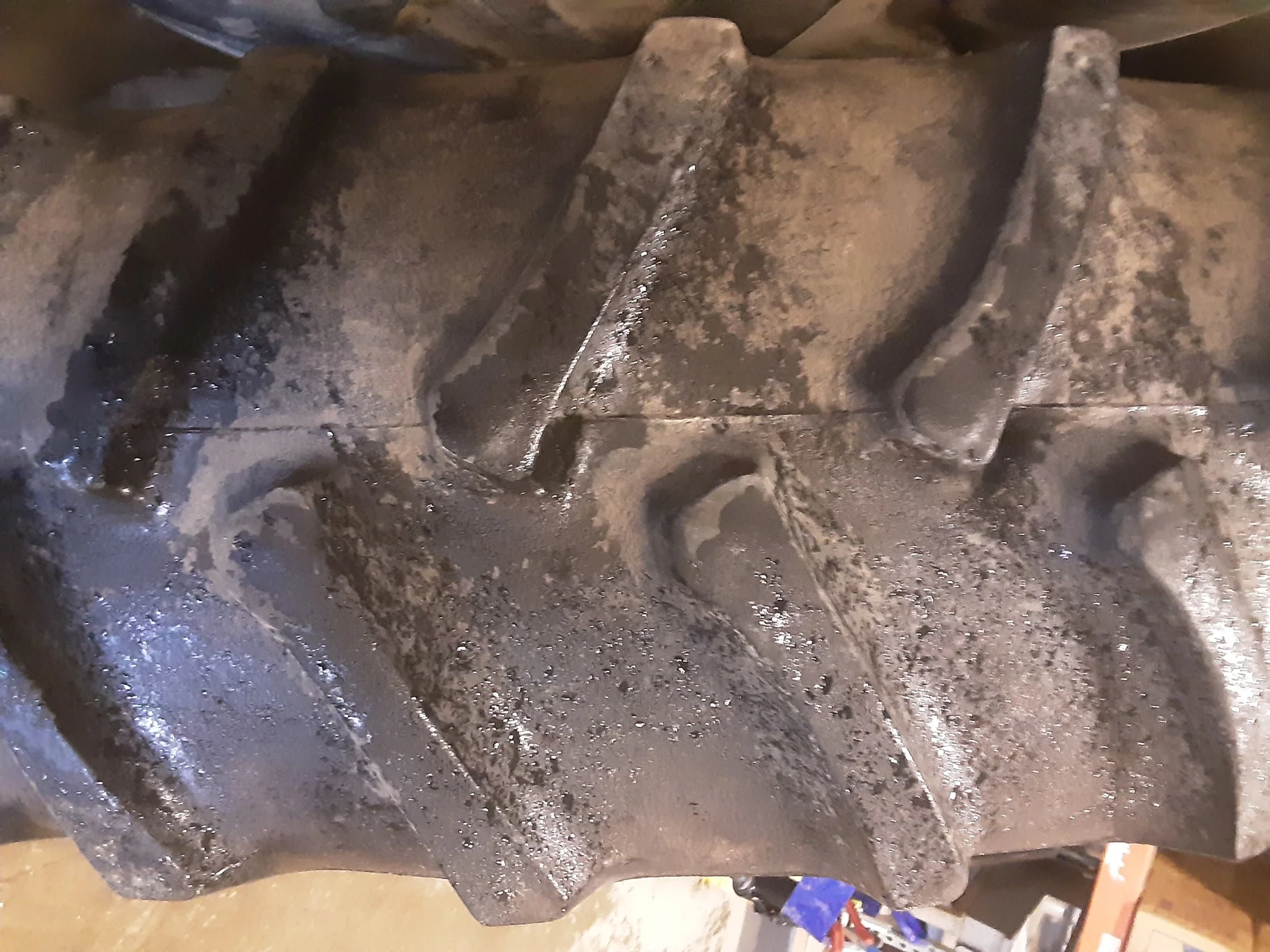 Used 70% 18.4R38 Firestone Radial 23 R-1 146A8 TL on 16 x 38 10 Bolt Dolly Dual image 3
