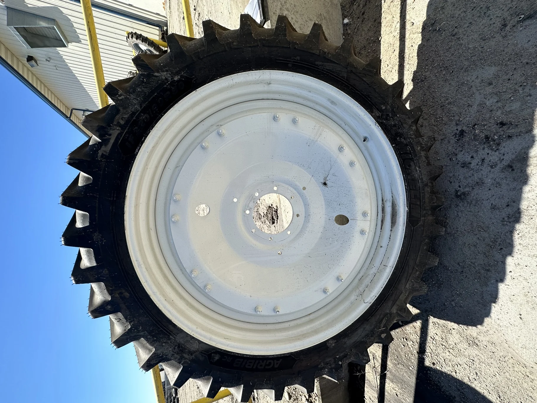 Take Off IF320/90R50 Michelin AgriBib Row Crop 158B TL on a 10 X 50 NH White 8 Bolt Waffle Wheel image 2