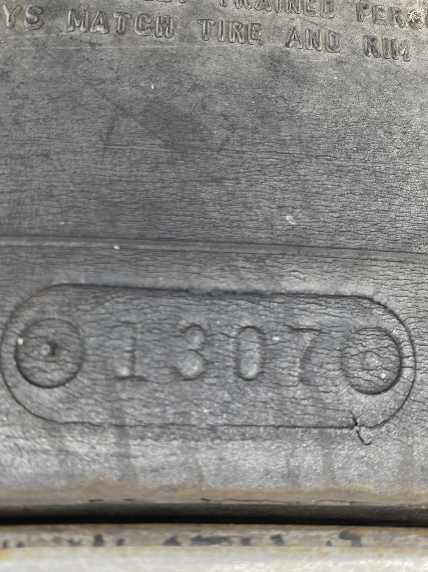 Used 75% 620/70R42 Firestone Radial All Traction DT R-1W 160b TL on a 18 x 42 Case Silver 20 Bolt D image 4