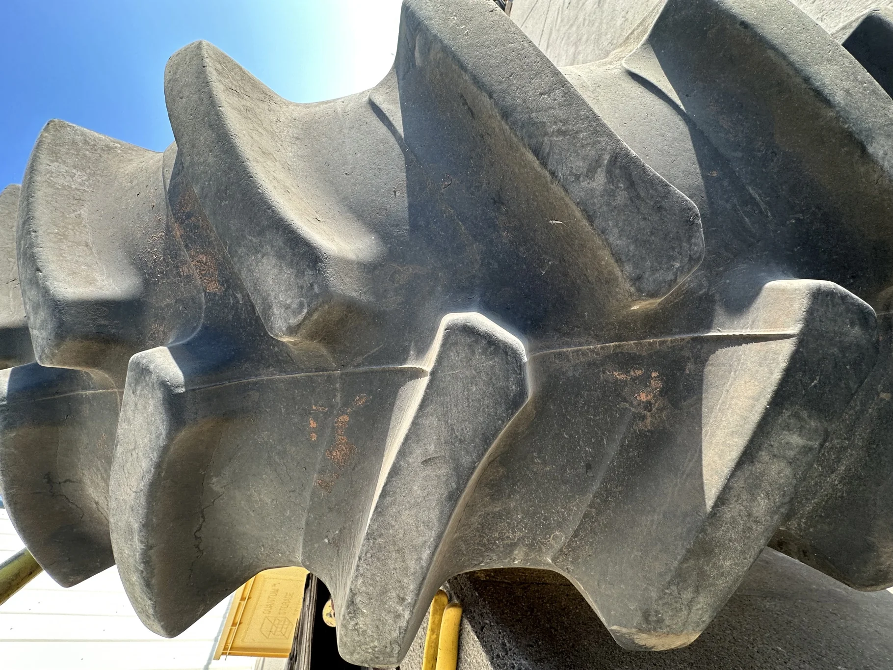 Used 75% 480/80R50 Firestone Radial Deep Tread 23 R-1W 159B TL on 15 x 50 John Deere Yellow 12 Bolt image 4