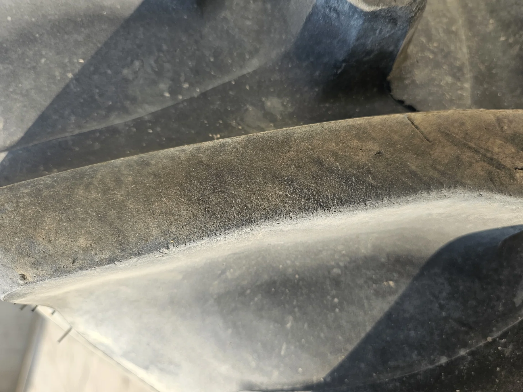 Used 80% 380/90R50 (14.9R0) Alliance Row Crop Radial R-1W 151D TL on a 12 x 50 John Deere Yellow image 4