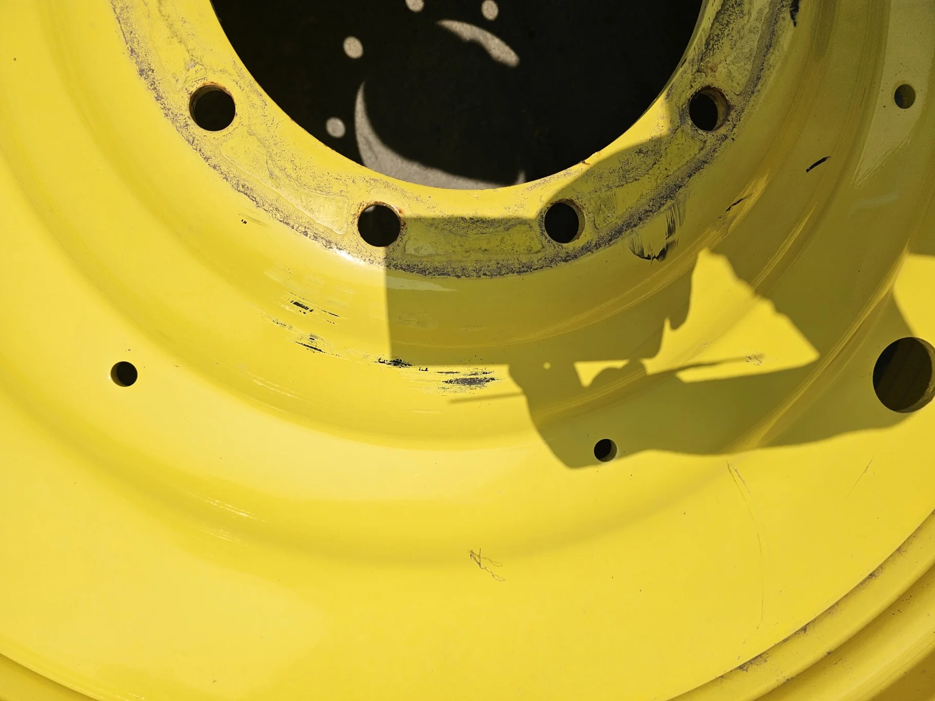 Used 80% 380/90R50 (14.9R0) Alliance Row Crop Radial R-1W 151D TL on a 12 x 50 John Deere Yellow image 7