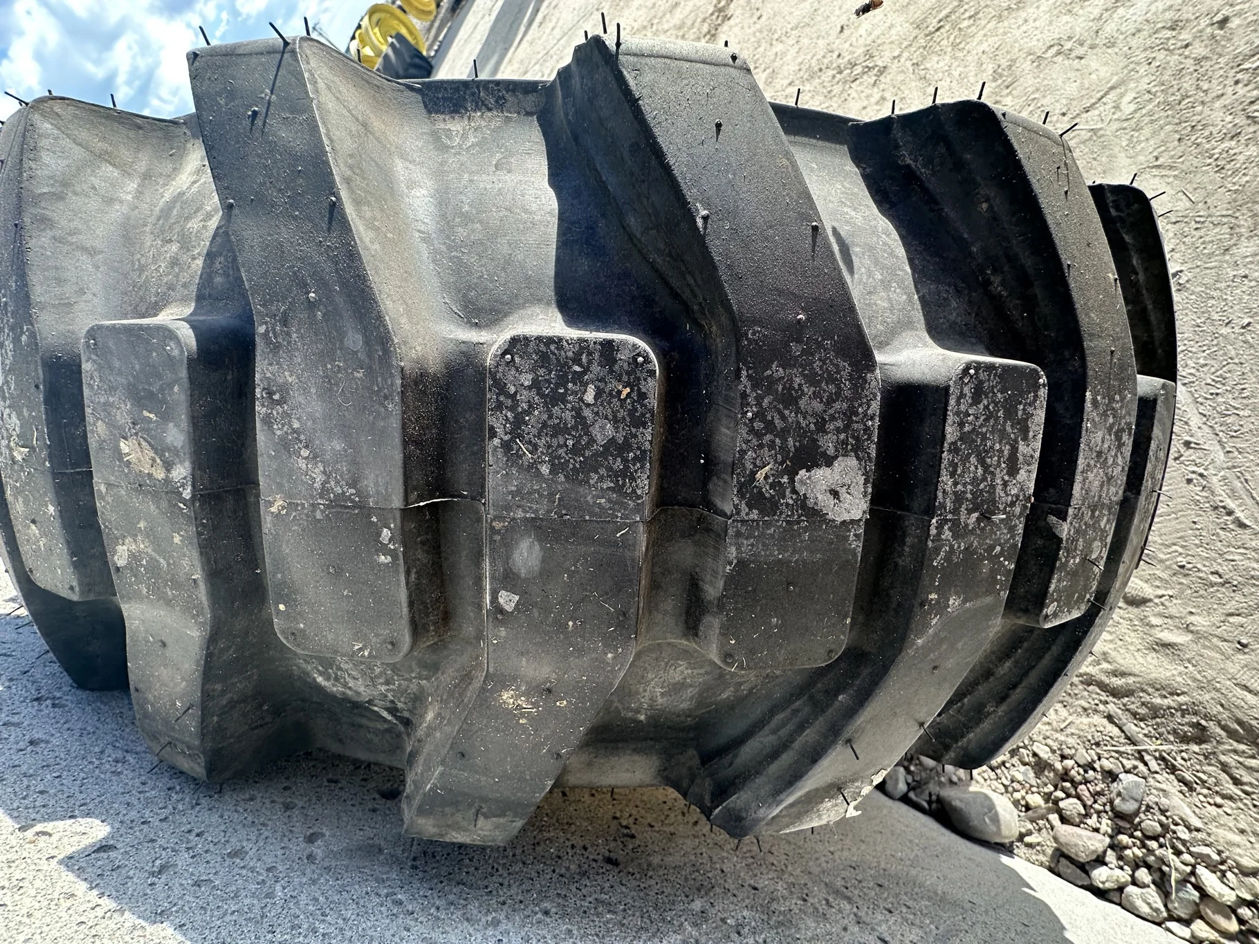 Take-Off 10-16.5/6 Galaxy XD2010 TL R-4 on 8.25 X 16.5 6-6-4.625 John Deere Yellow Implement Wheel image 3
