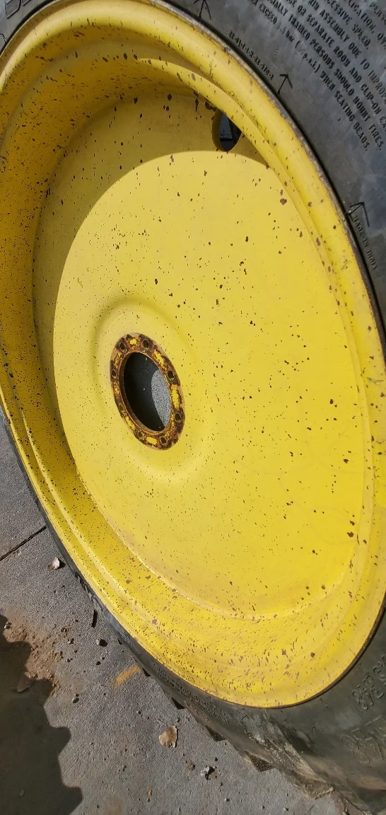 Used 65% 230/95R48 BKT Agrimax RT955 (136A8/B) R-1 on a 8 x 48 JD Yellow Rim (8-10-8), Faded r image 5