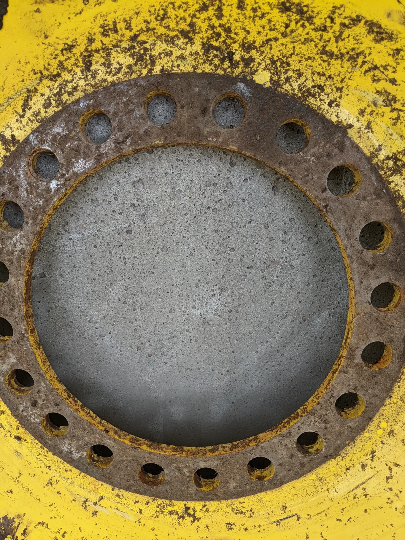 Used 95% 650/85R38 Goodyear Optitrac DT 824(173D) R-1W TL on a 23 x 38 JD Yellow 20 Bolt Insid image 3