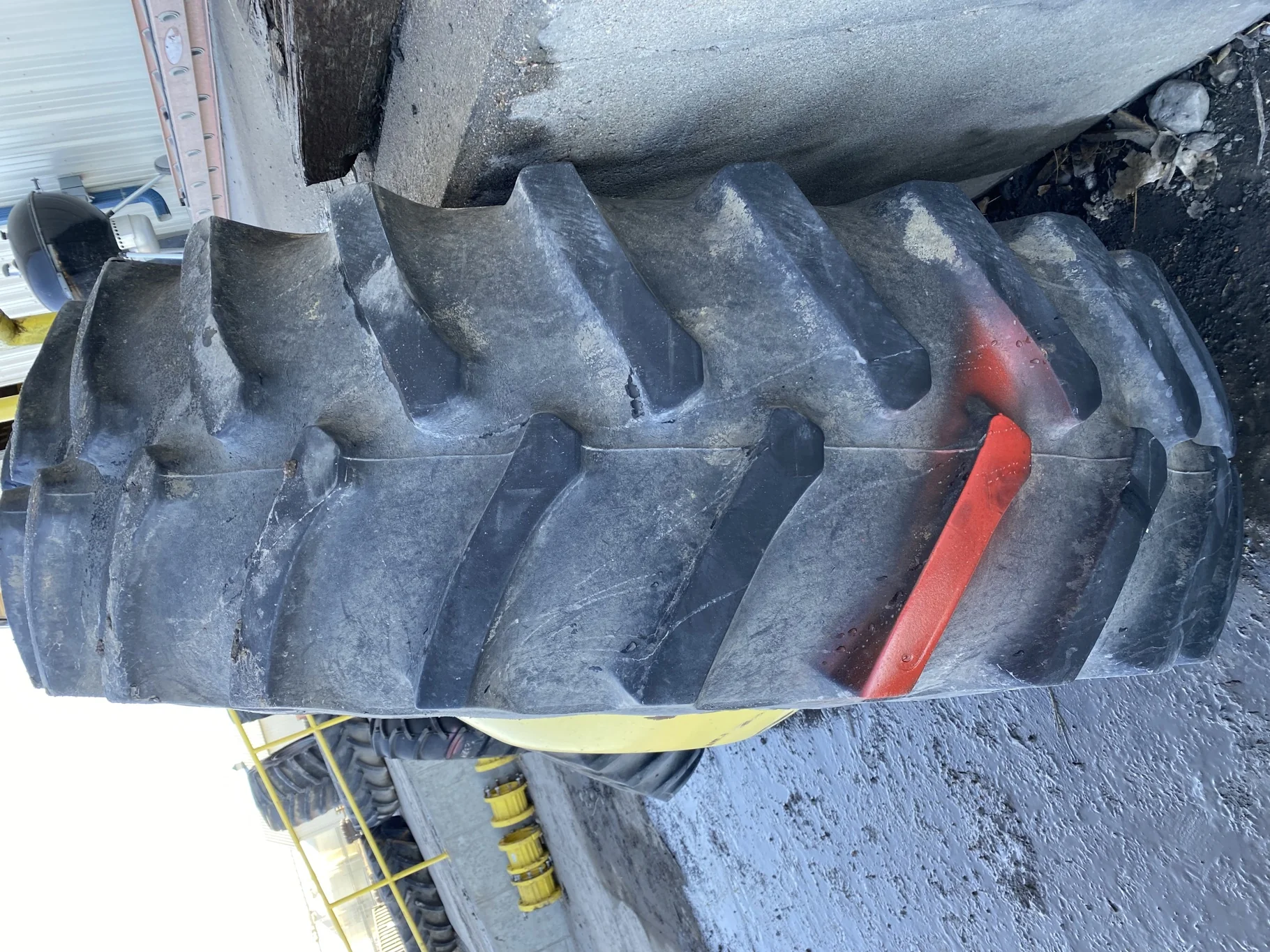 Used 520/85R38 155B Firestone Radial All Traction 23 R-1 TL 90% on 18 x 38 John Deere Yellow 10 Bol image 5