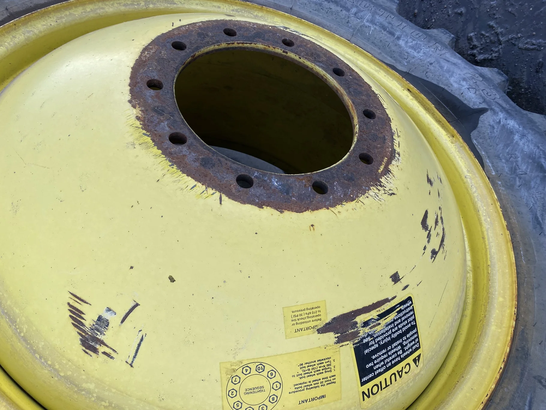 Used 520/85R38 155B Firestone Radial All Traction 23 R-1 TL 90% on 18 x 38 John Deere Yellow 10 Bol image 7