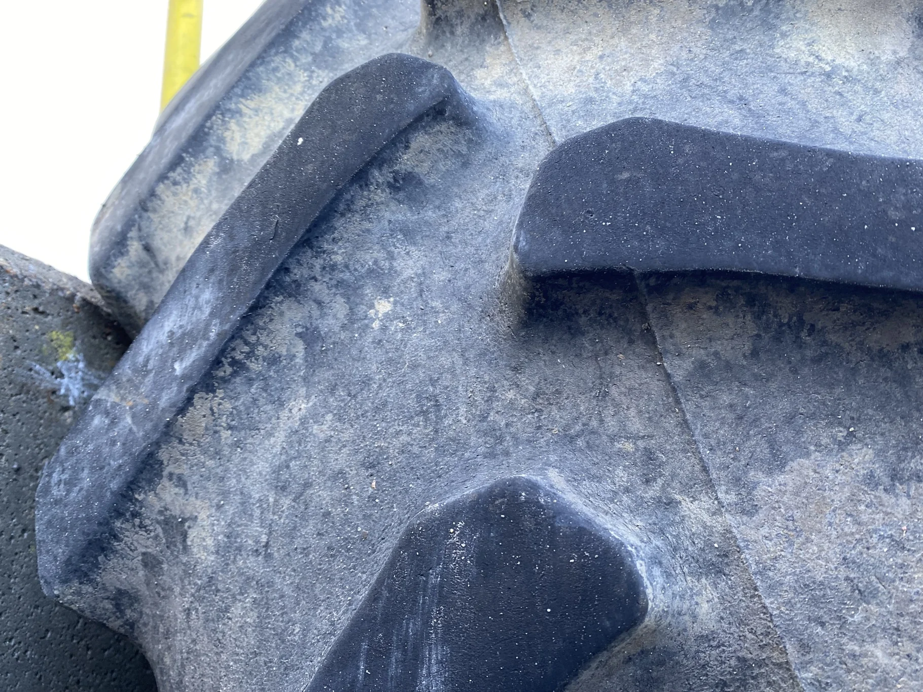 Used 520/85R38 155B Firestone Radial All Traction 23 R-1 TL 90% on 18 x 38 John Deere Yellow 10 Bol image 9