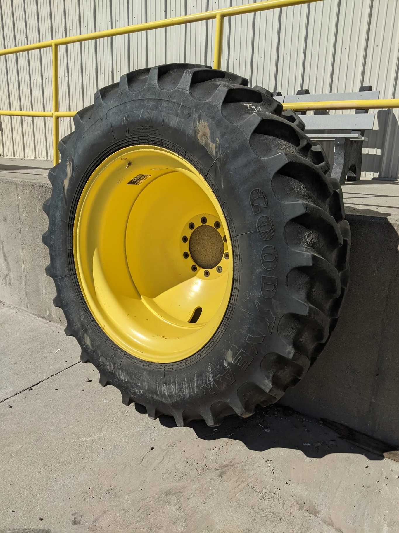 Used 85% 520/85R42 Goodyear Ultra Torque (157D) R-1W TL on a 42 X 18 JD Yellow 10 Bolt (.906) Inside