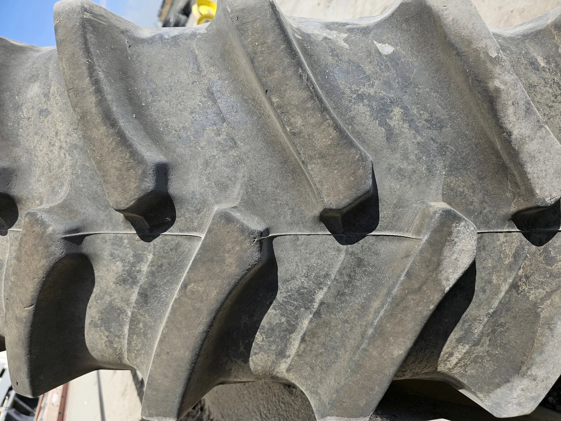 Used 75% 480/80R50 Firestone Radial Deep Tread 23 R-1W 159B TL on 15 x 50 John Deere Yellow 10 Bolt image 3