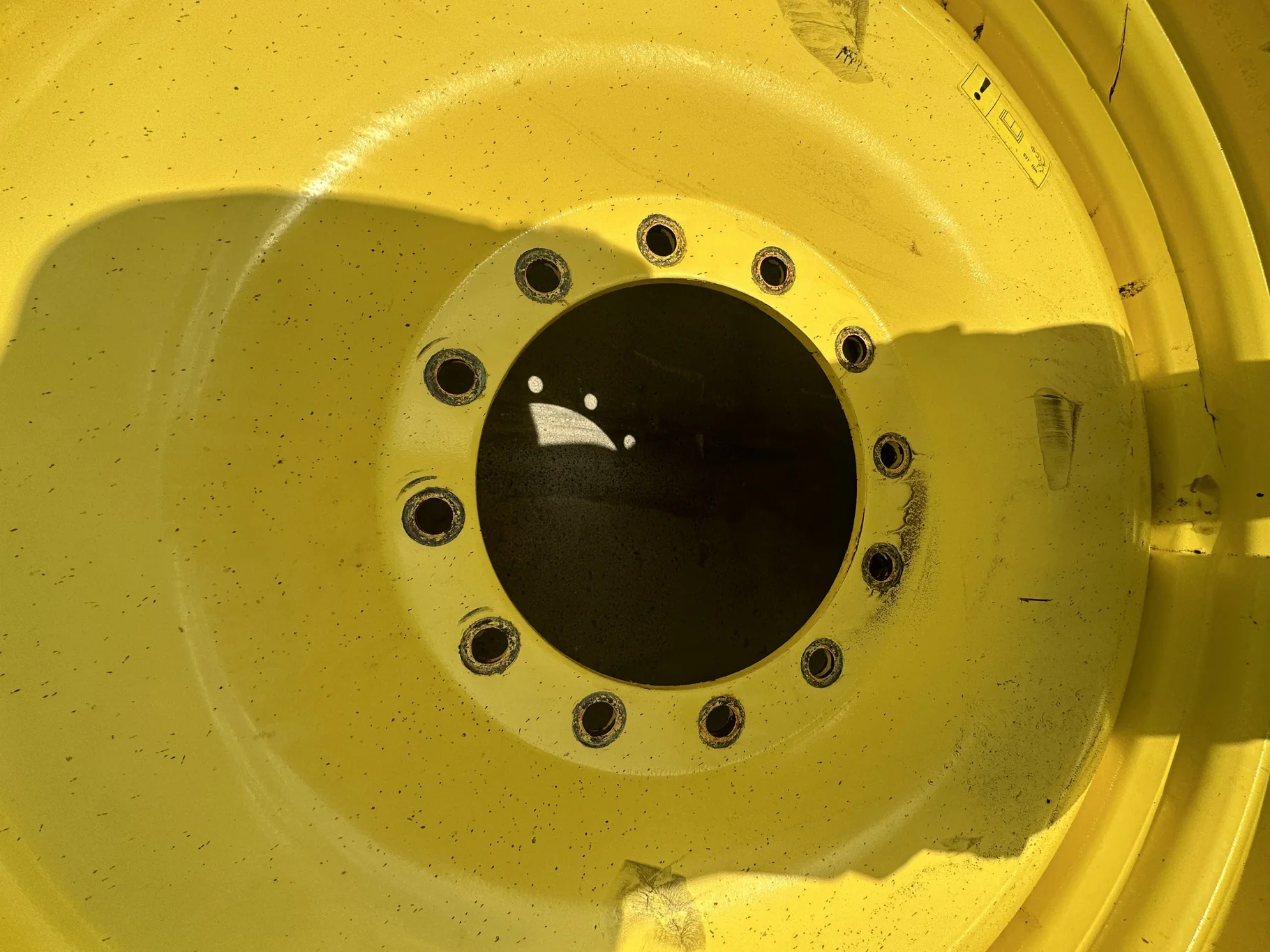 Used 78% IF380/90R46 Firestone Radial 9000 R-1W 159B TL on a 13 x 46 JD Yellow 12 Bolt Sprayer image 3