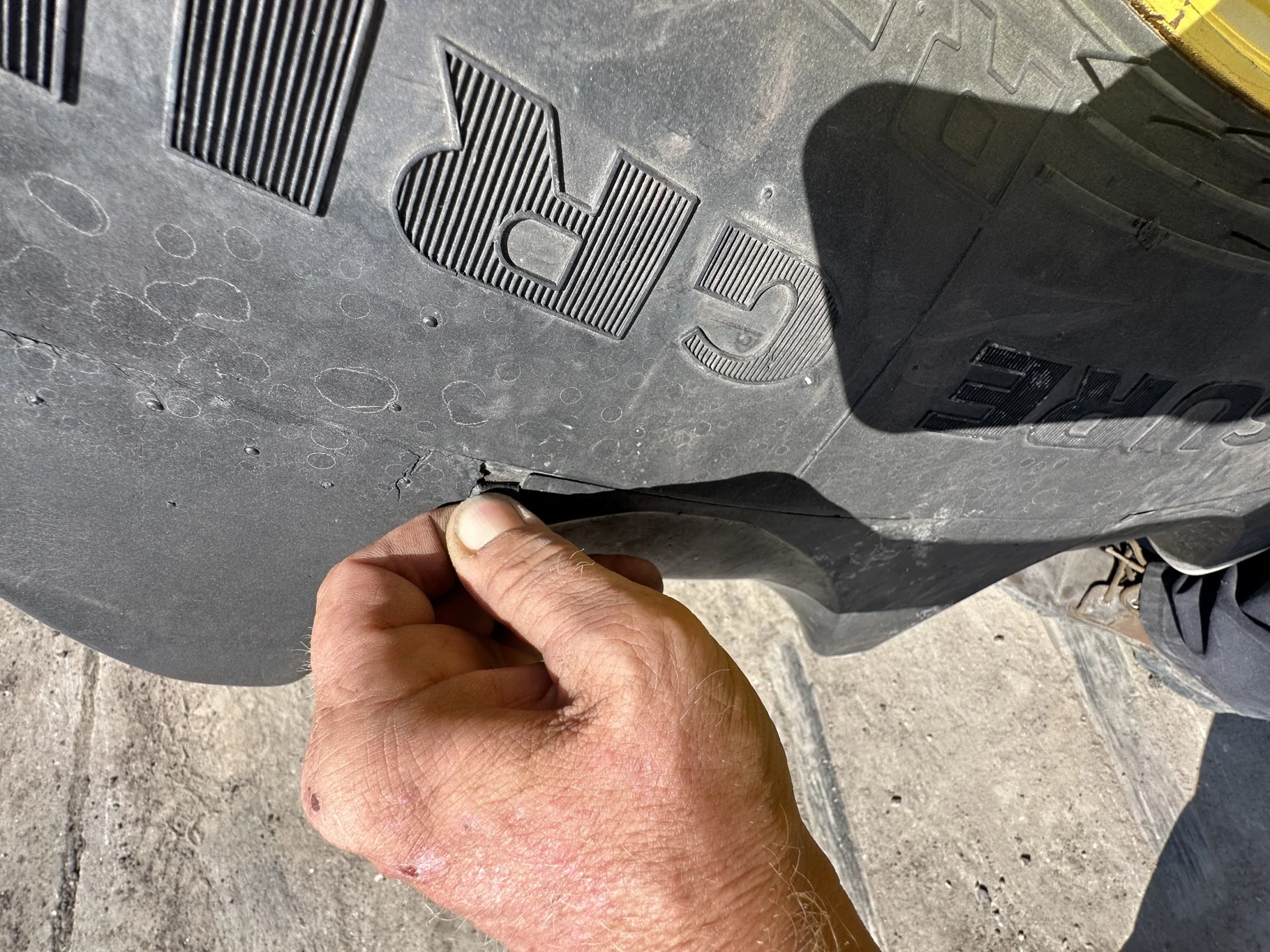 Used 480/80R50 159B Goodyear Special Sure Grip TD8 Radial R-2 TL 65% On 15 x 50 Yellow Wheel image 8