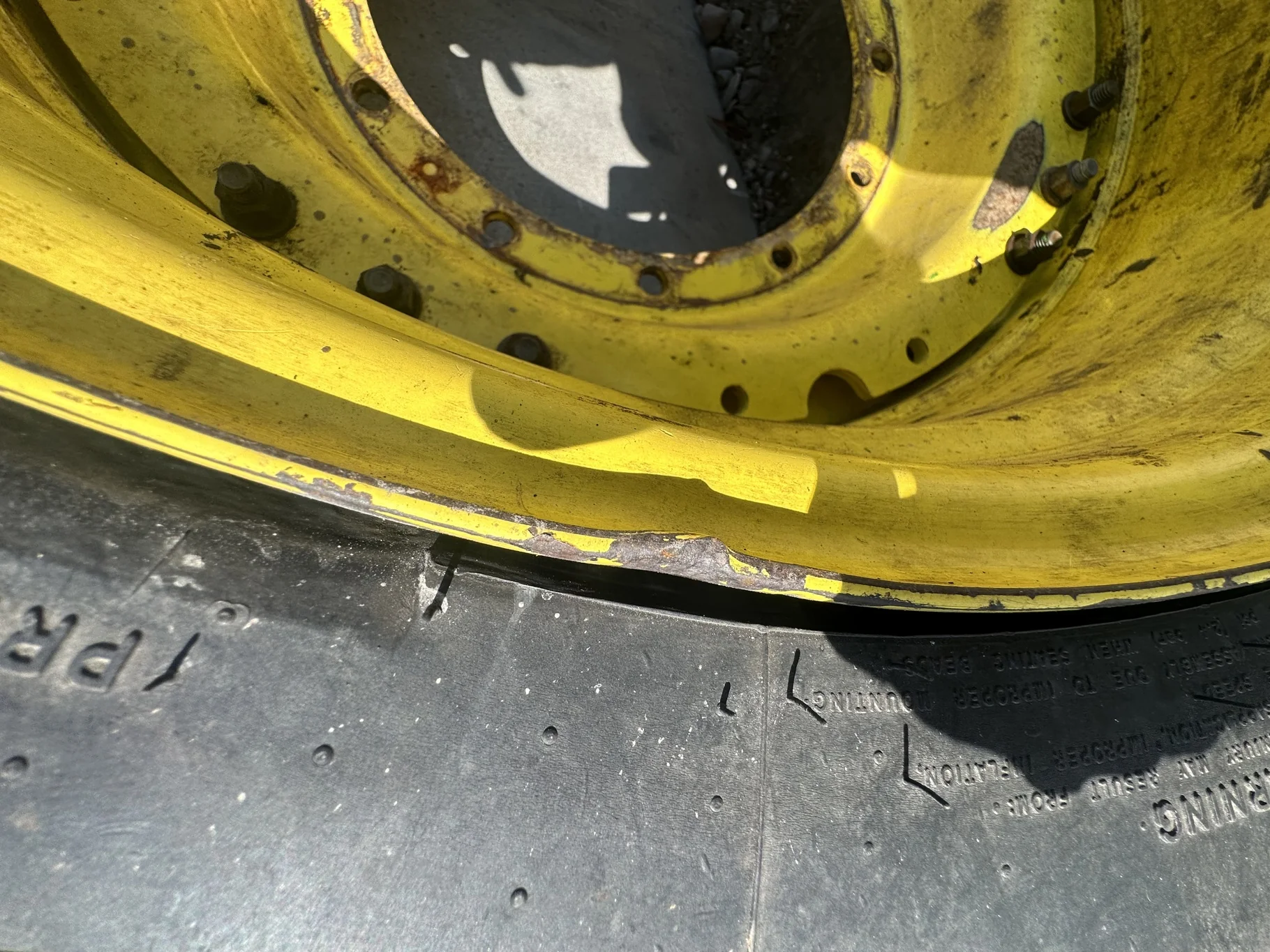 Used 480/70R34 155A8/B Goodyear Special Sure Grip TD8 Radial R-2 TL 40% On 15 x 34 JD Yellow Wheel image 8