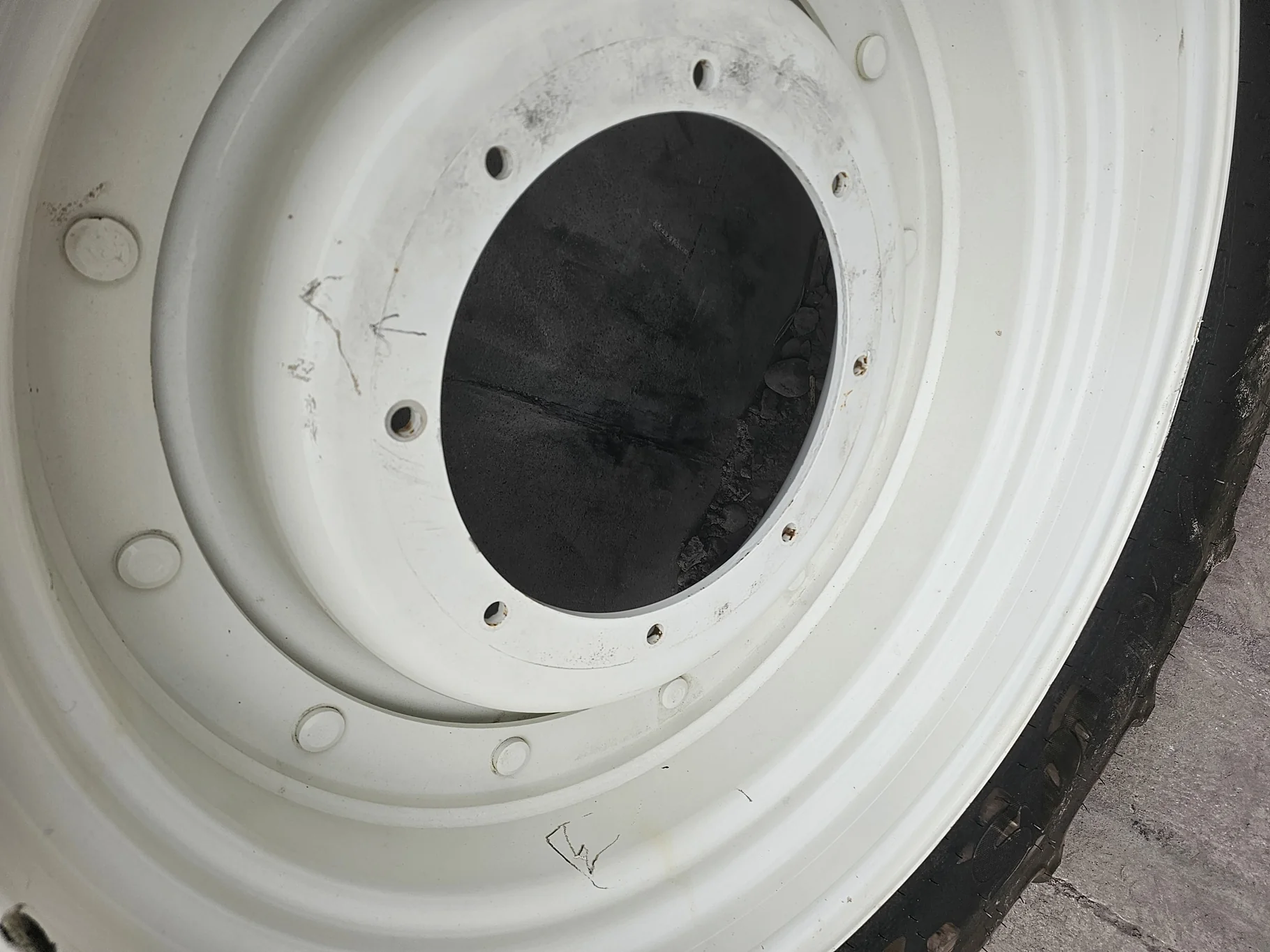 Used 90% 380/85R34 Mitas AC85 R-1W 146A8 on a 13 x 34 NH White 8 Bolt Waffle Wheel Assembly - Excell image 5