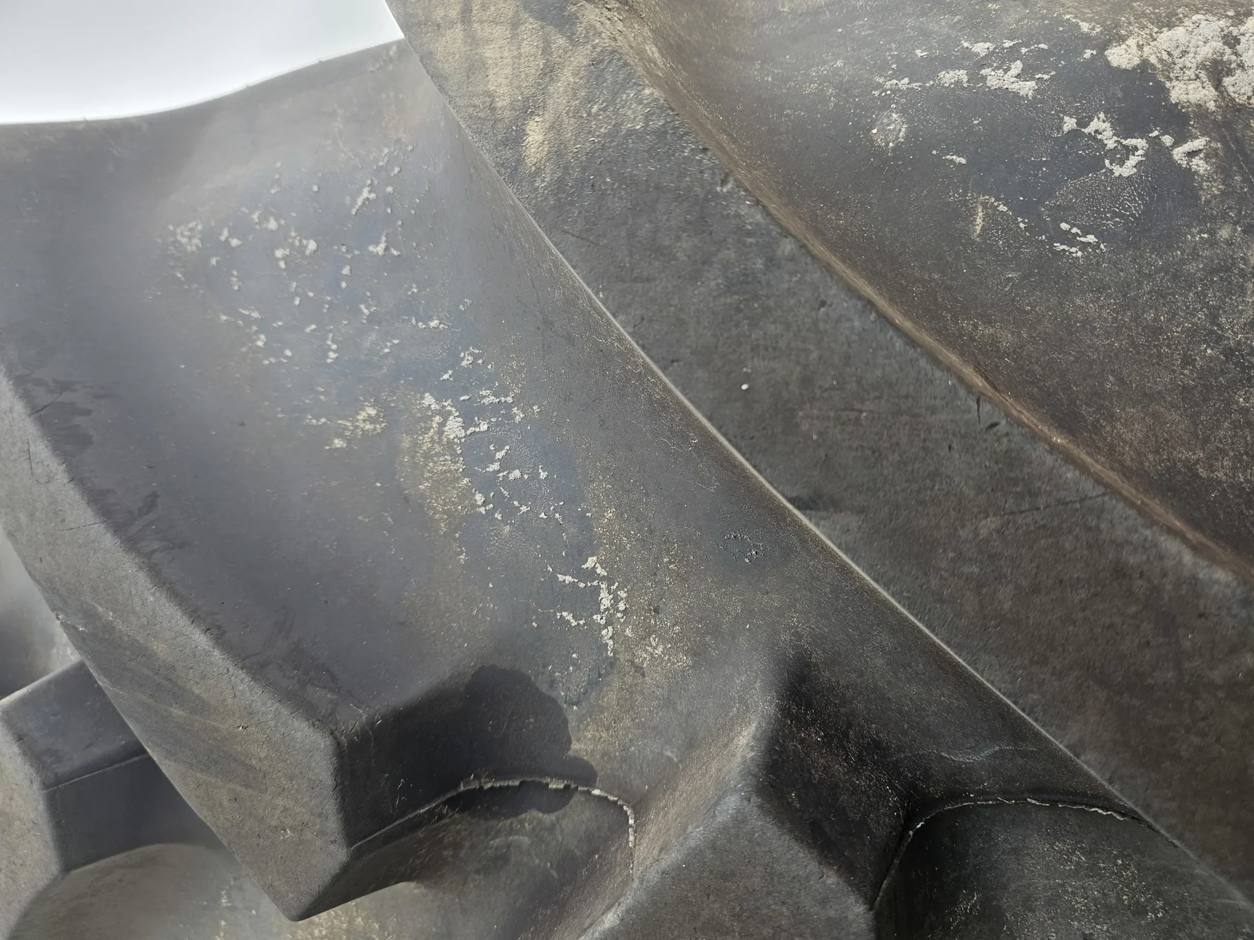Used 90% 480/80R46 (18.4R46) Mitas AC85 158A8/158B TL on a 16 x 46 NH White 10 Bolt Stub Disc W/ 10 image 5
