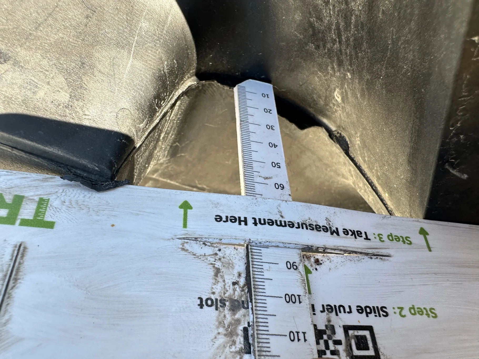 Take Off 650/85R38 Alliance Agristar 2 2 R-1W 173B TL on a 23 X 38 JD Yellow 20 Bolt (.938) Ou image 7