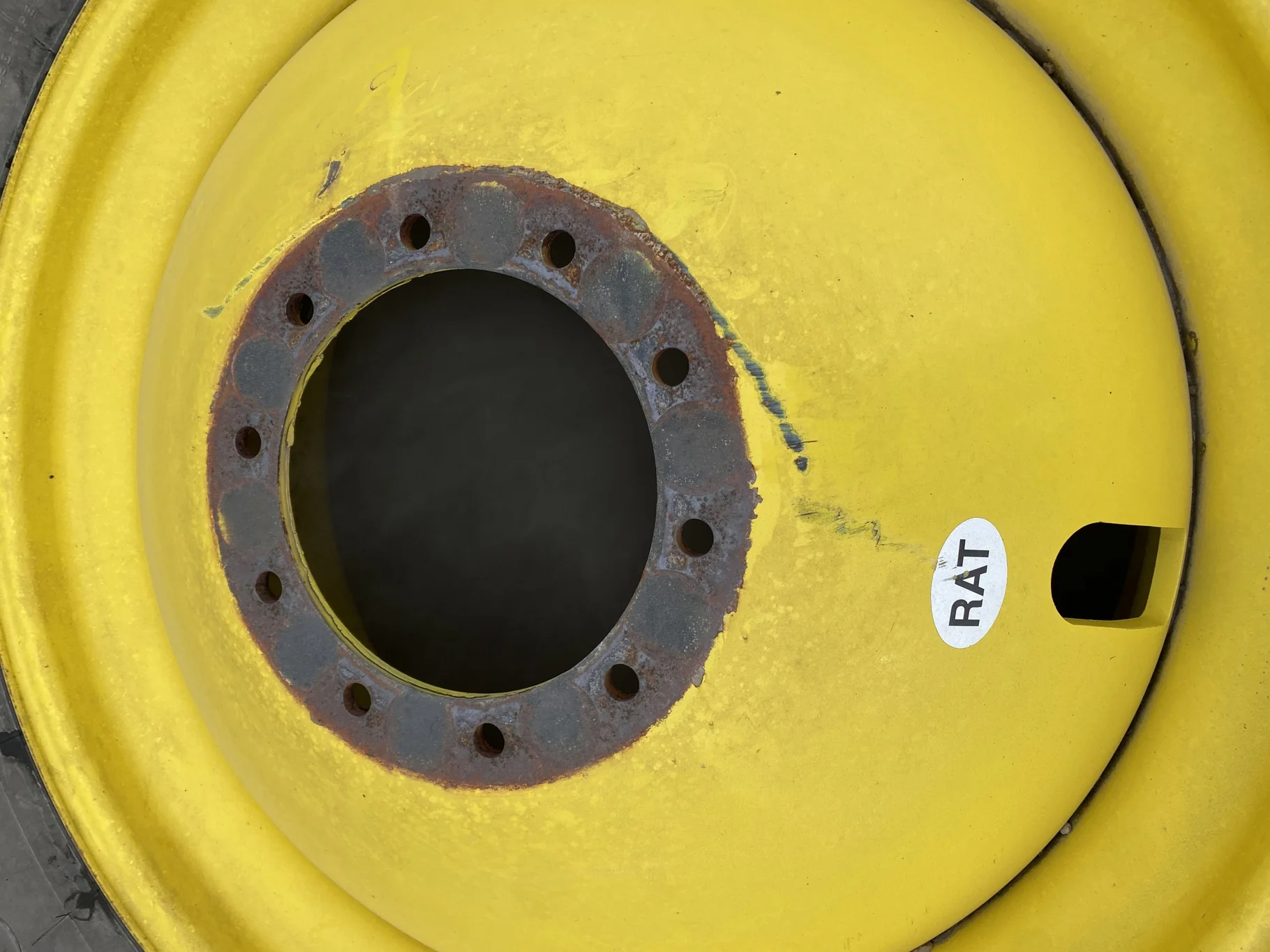 Used 75% 520/85R42 Firestone Radial All Traction 23 R-1W 157B TL on 18 x 42 JD Yellow 10 Bolt Dolly image 13
