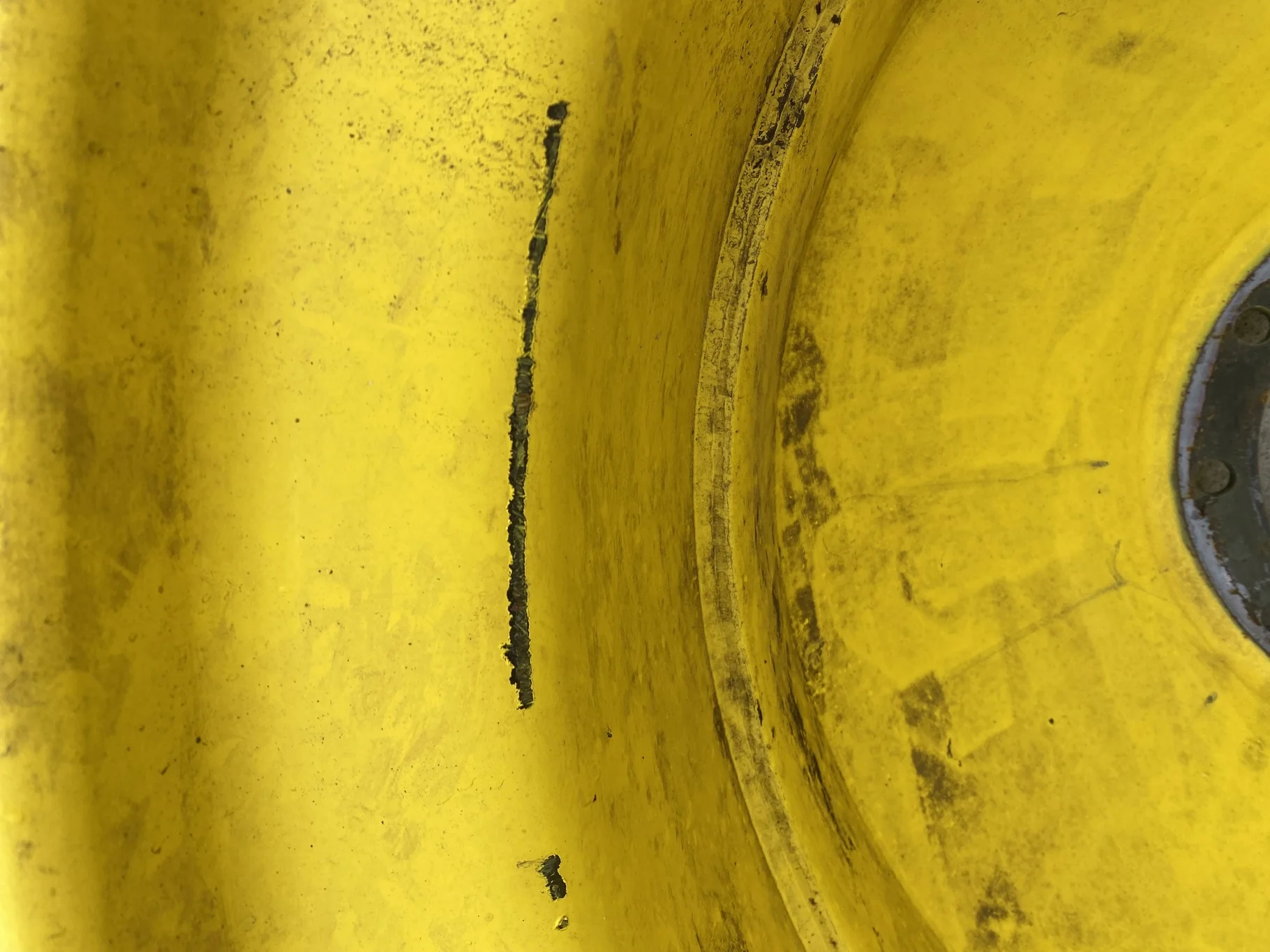 Used 75% 520/85R42 Firestone Radial All Traction R-1W 157B TL on 18 x 42 JD Yellow 10 Bolt Dolly image 11
