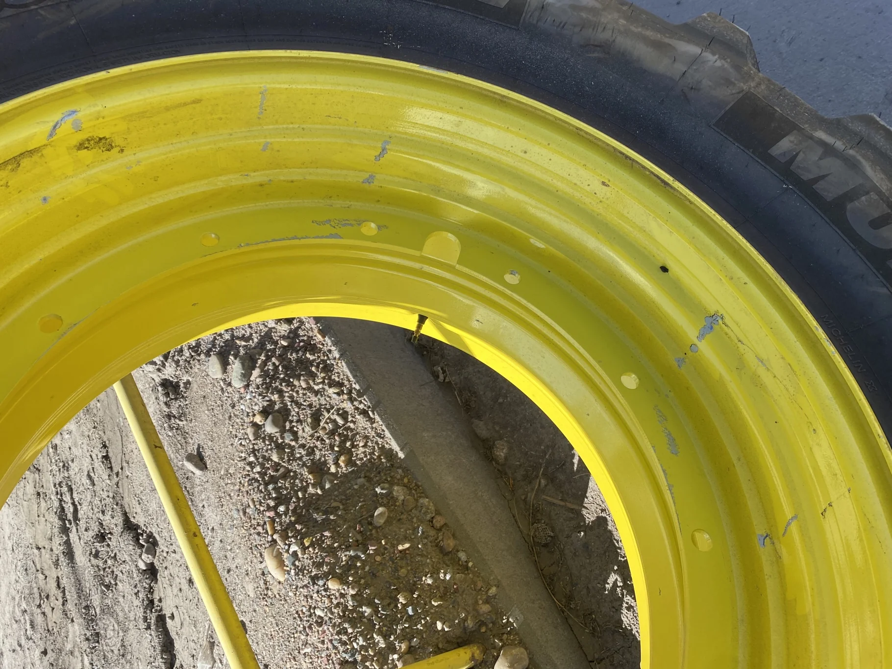 Take Off 650/65R38 Michelin MultiBib R-1W 157D TL on a 20 X 38 John Deere Yellow 12 Bolt (.937) Spra image 5