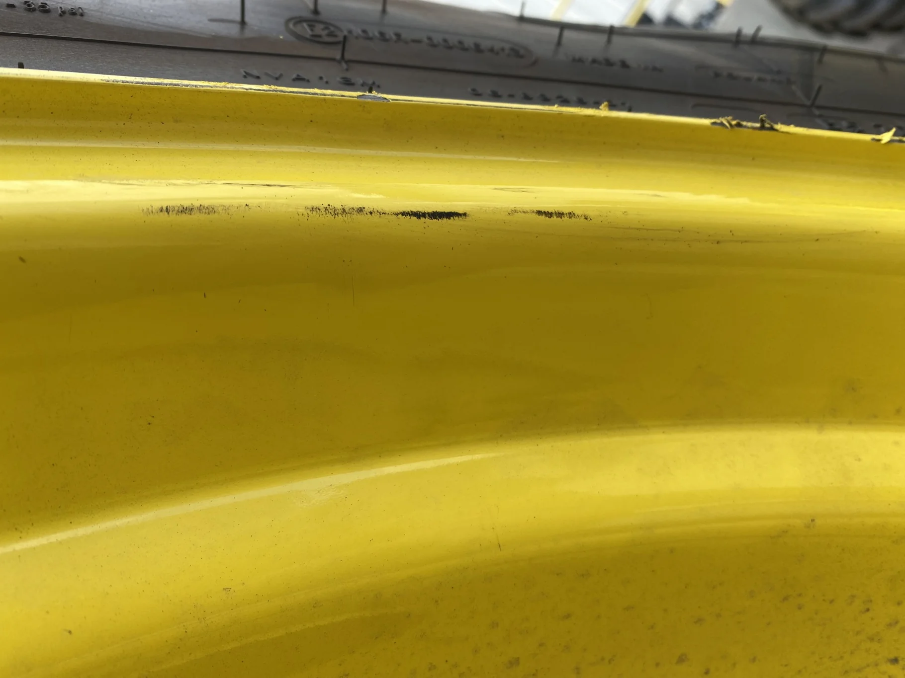 Take-Off 540/65R28 142D Michelin MultiBib R-1W TL On 18 x 28 10B Moveero Waffle Wheel JD Ag Yellow image 9