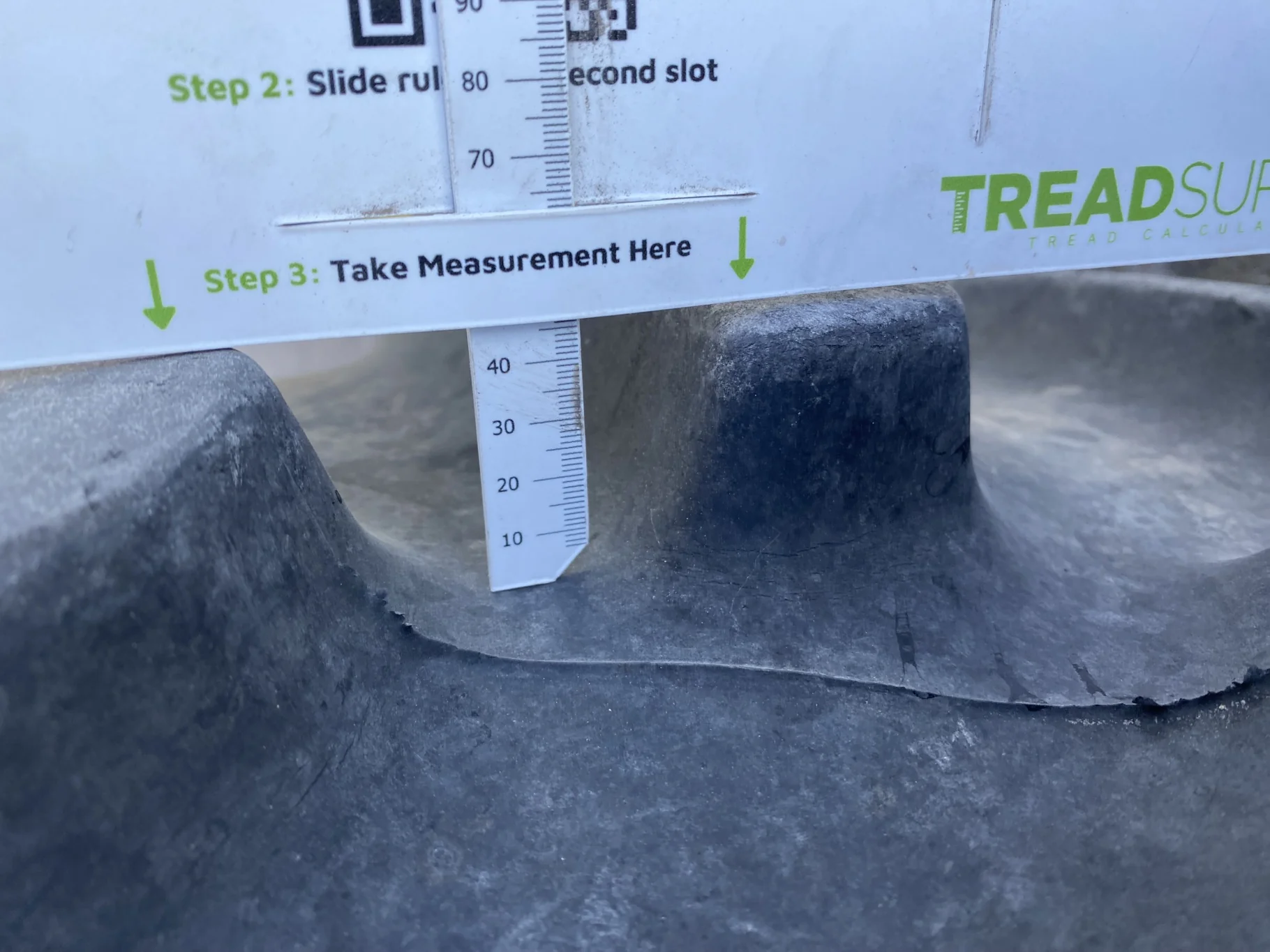 Used 95% 14.9R46 Firestone Radial All Traction 23 R-1 145B TL on 13 X 46 John Deere Yellow 12 Bolt image 4