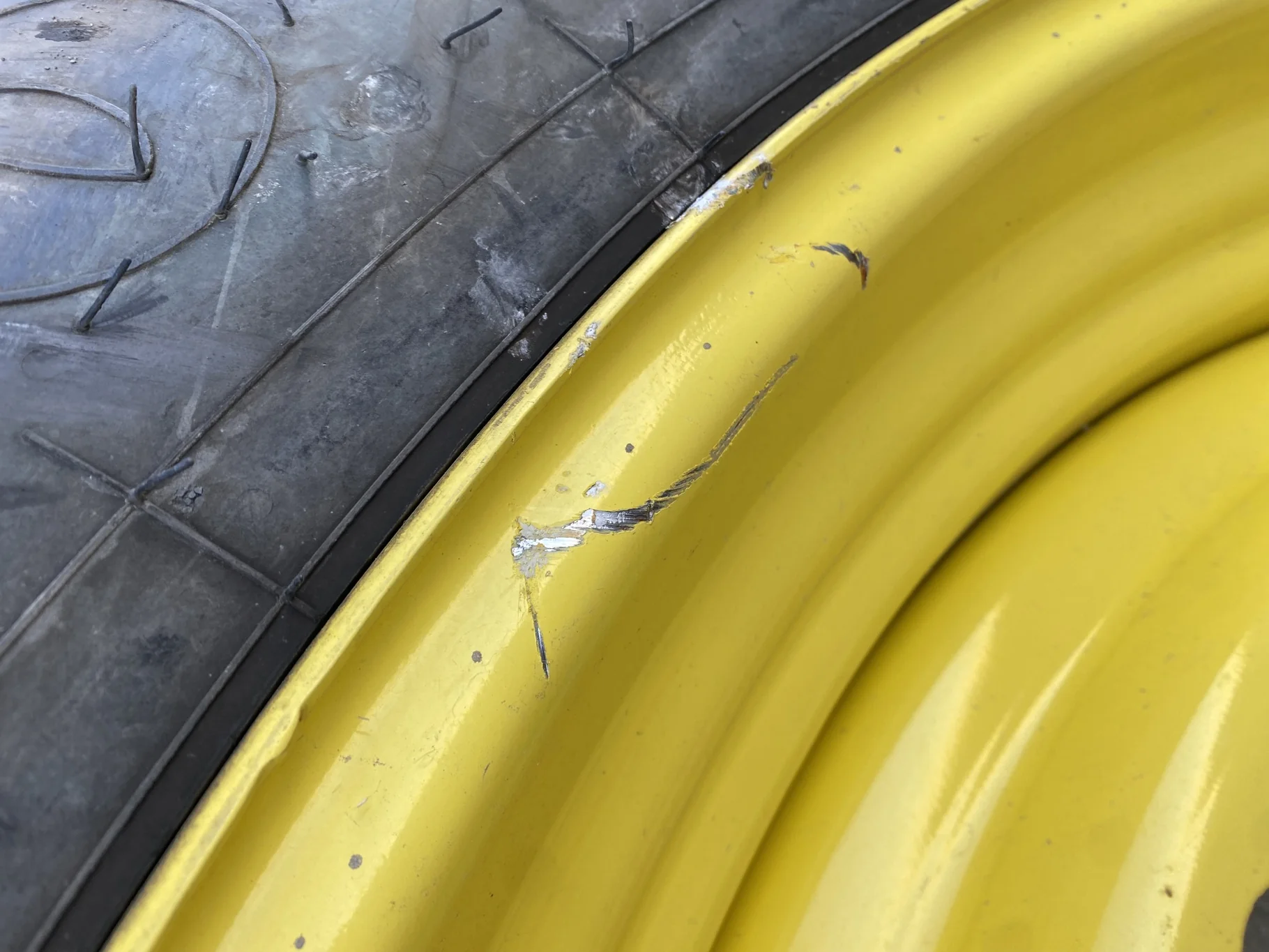 Used 95% 14.9R46 Firestone Radial All Traction 23 R-1 145B TL on 13 X 46 John Deere Yellow 12 Bolt image 6