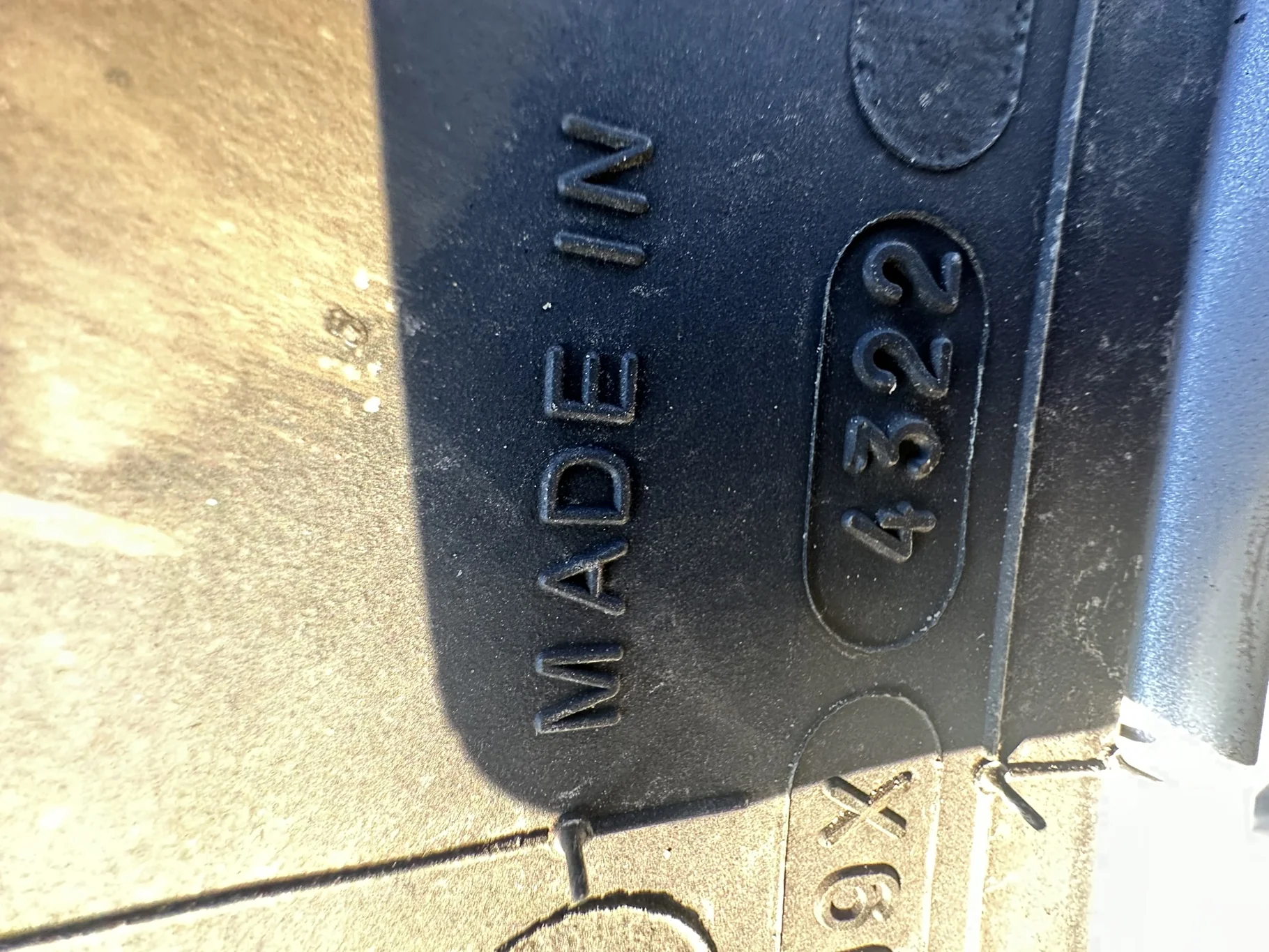 Used 98% 380/85R30 (14.9R30) Michelin AgriBib 2 R-1W (140A8/140B) TL on a 12 x 30 Case Silver Waffl image 8