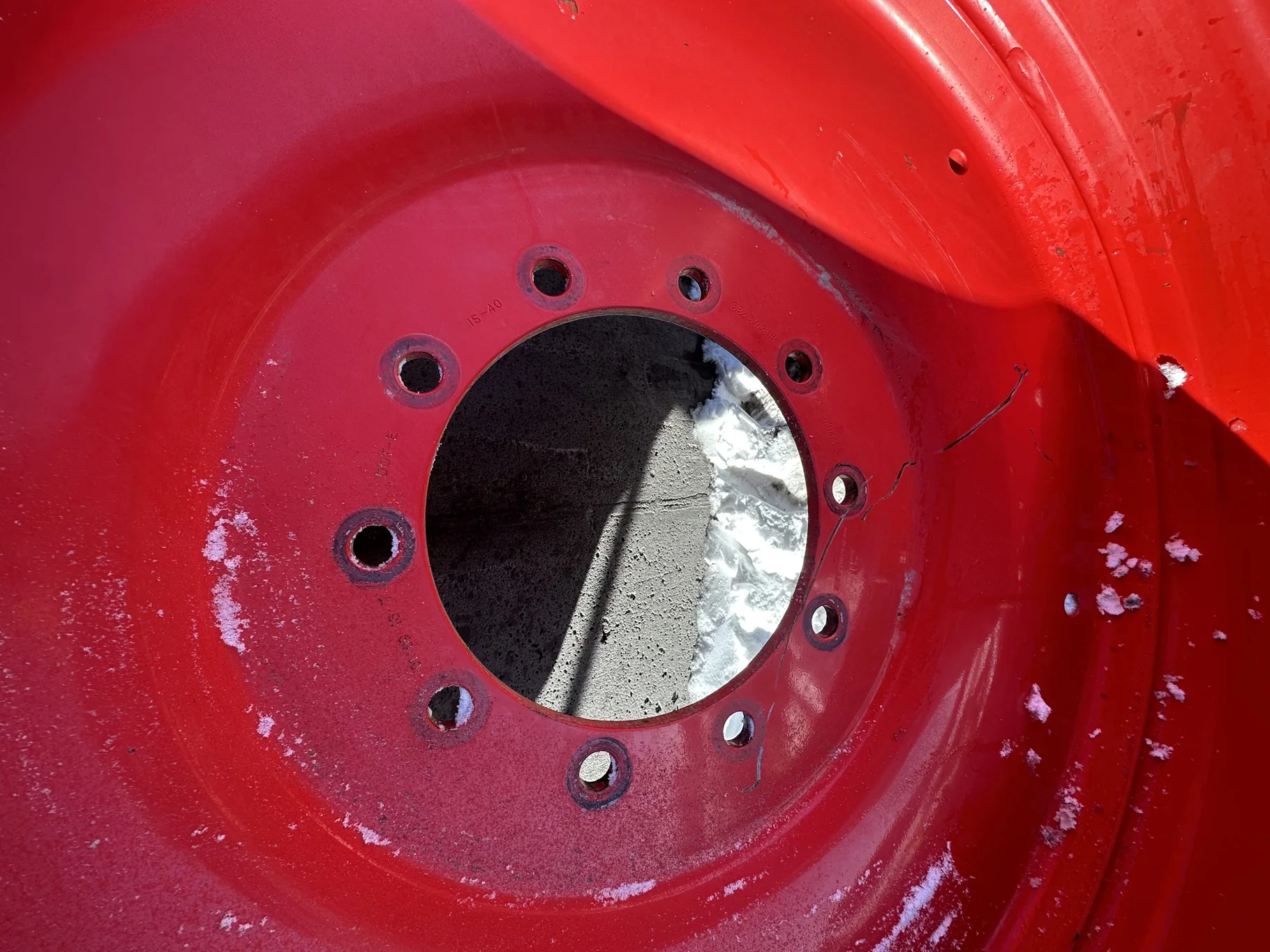 Used 52% 650/65R38 Michelin MultiBib R1-W (157D) TL On A 20 x 38 Fendt Red 10 Dual Wheel  (Stubble, image 3