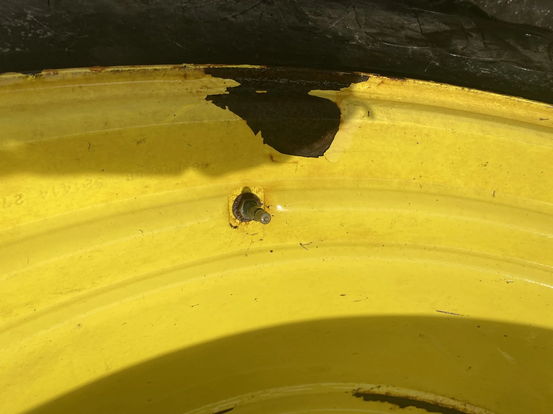 USED 65% IF10/65R46 Mitas SFT (183D) R-1W TL 25 x 46 John Deere Yellow 12 Bolt (.906) Sprayer Stub image 6