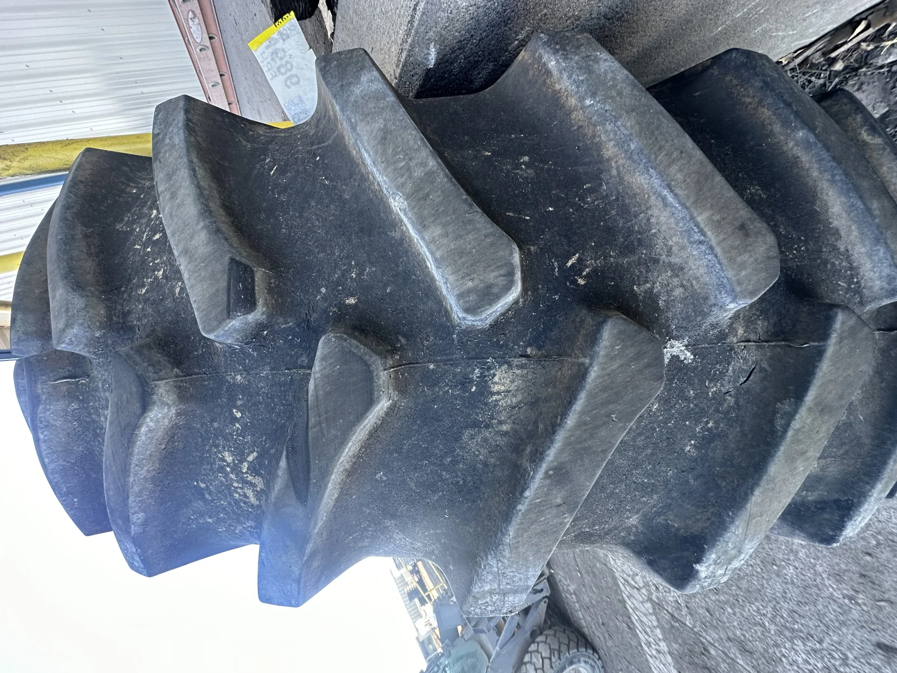 Used 90% 520/85R42 Firestone Radial All Traction 23 R-1 157B TL on 18 x 42 JD 20 Bolt Inside Dolly image 5