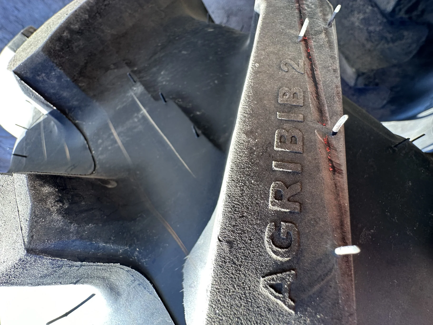 Take Off 420/85R34 (16.9R34) Michelin AgriBib 2 R-1W 147A8/147B TL on a 14 X 34 Fendt 12 Bolt Waffle image 13