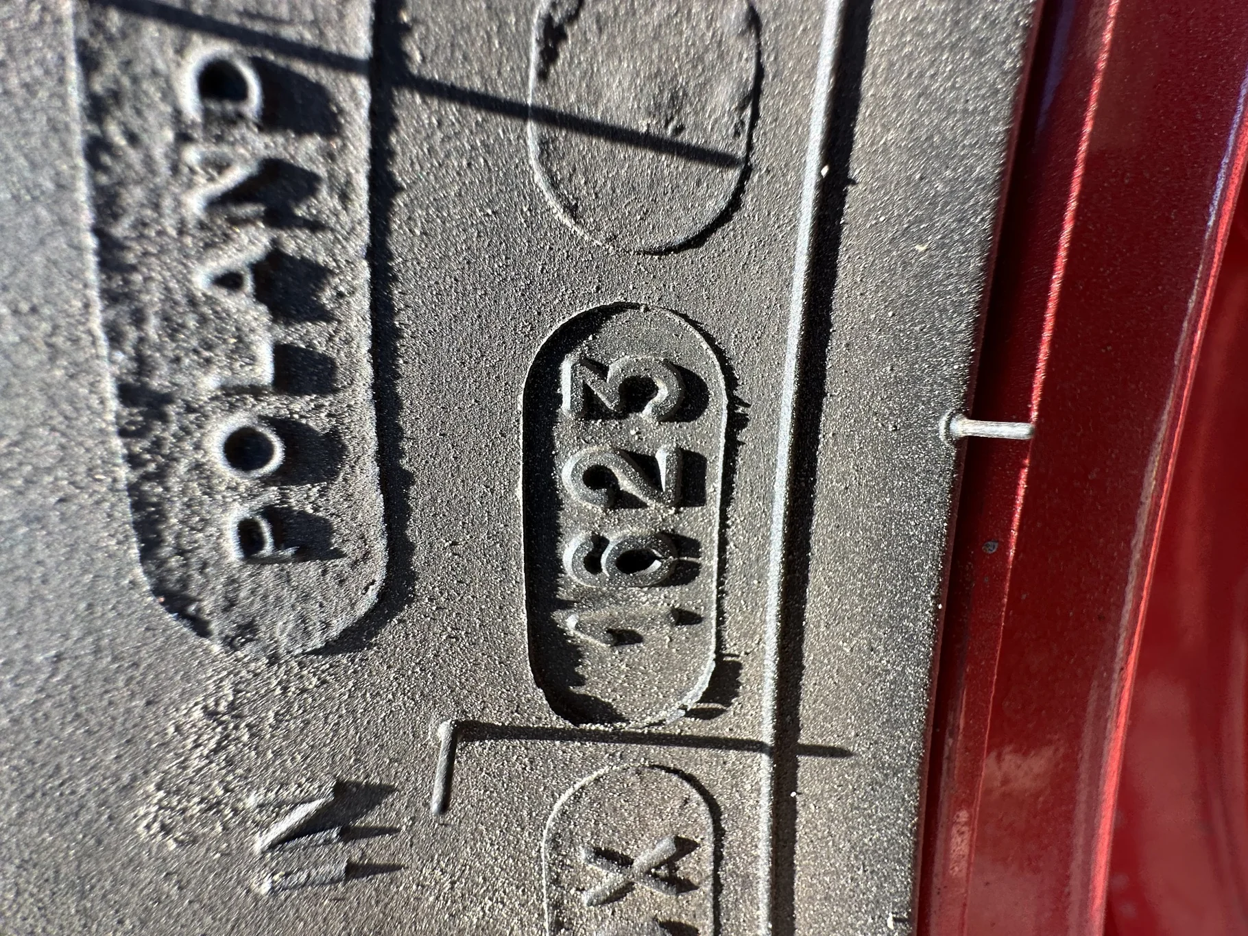Take Off 420/85R34 (16.9R34) Michelin AgriBib 2 R-1W 147A8/147B TL on a 14 X 34 Fendt 12 Bolt Waffle image 9