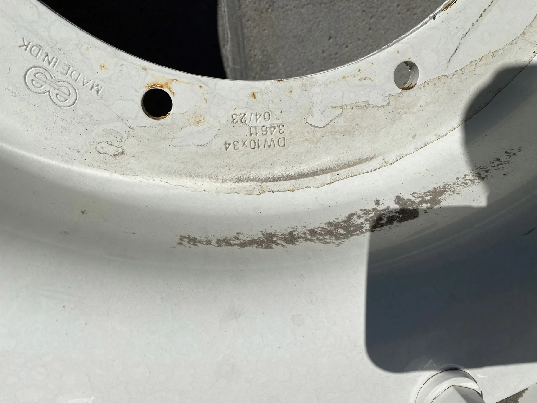 Take Off 320/85R34 (12.4R34) Michelin AgriBib 2 R-1W 133A8/133B TL on a 10 X 34 NH White 12 bolt wh image 8
