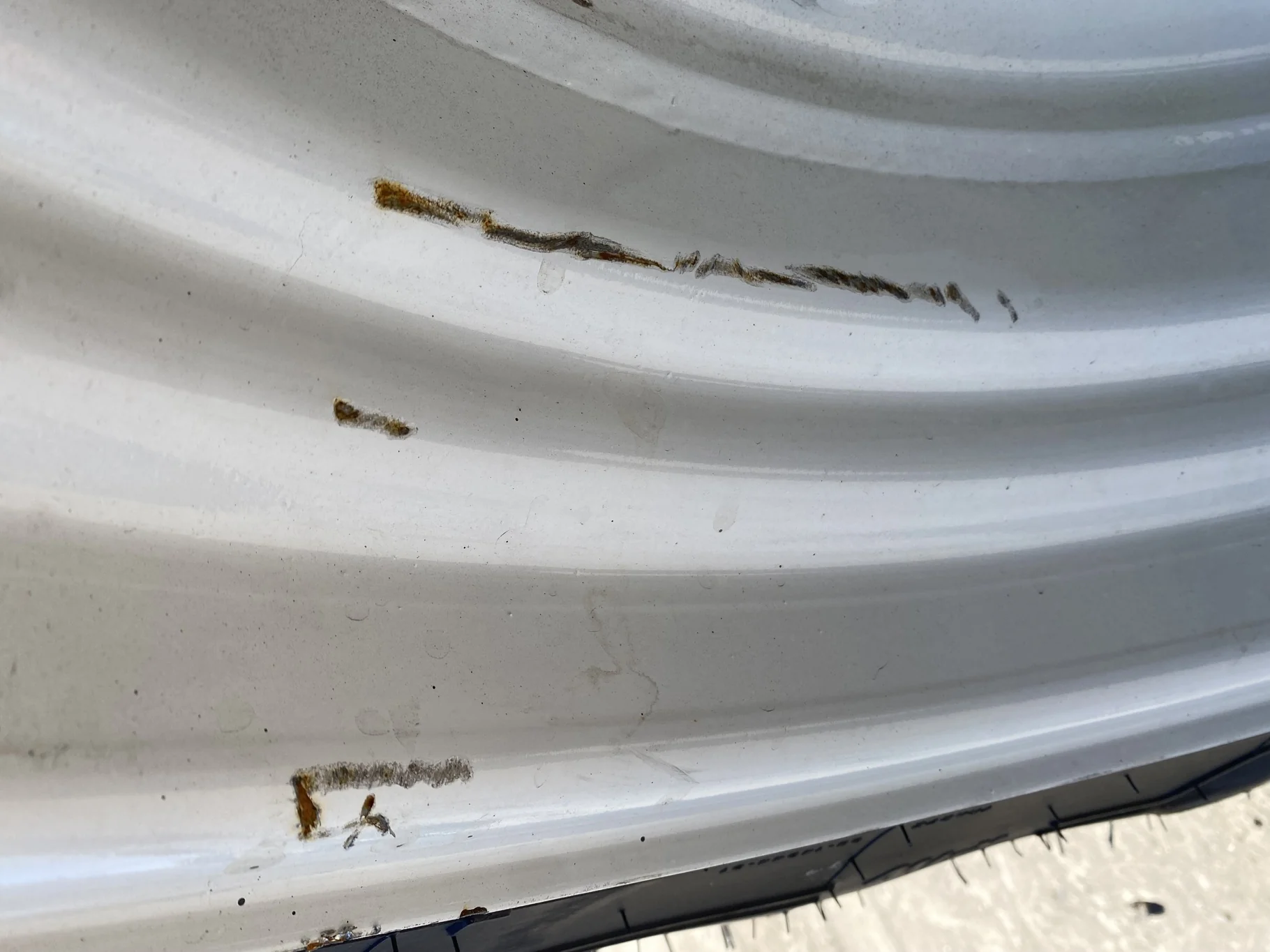 Take Off 320/85R34 (12.4R34) Michelin AgriBib 2 R-1W 133A8/133B TL on a 10 X 34 NH White 12 bolt wh image 9