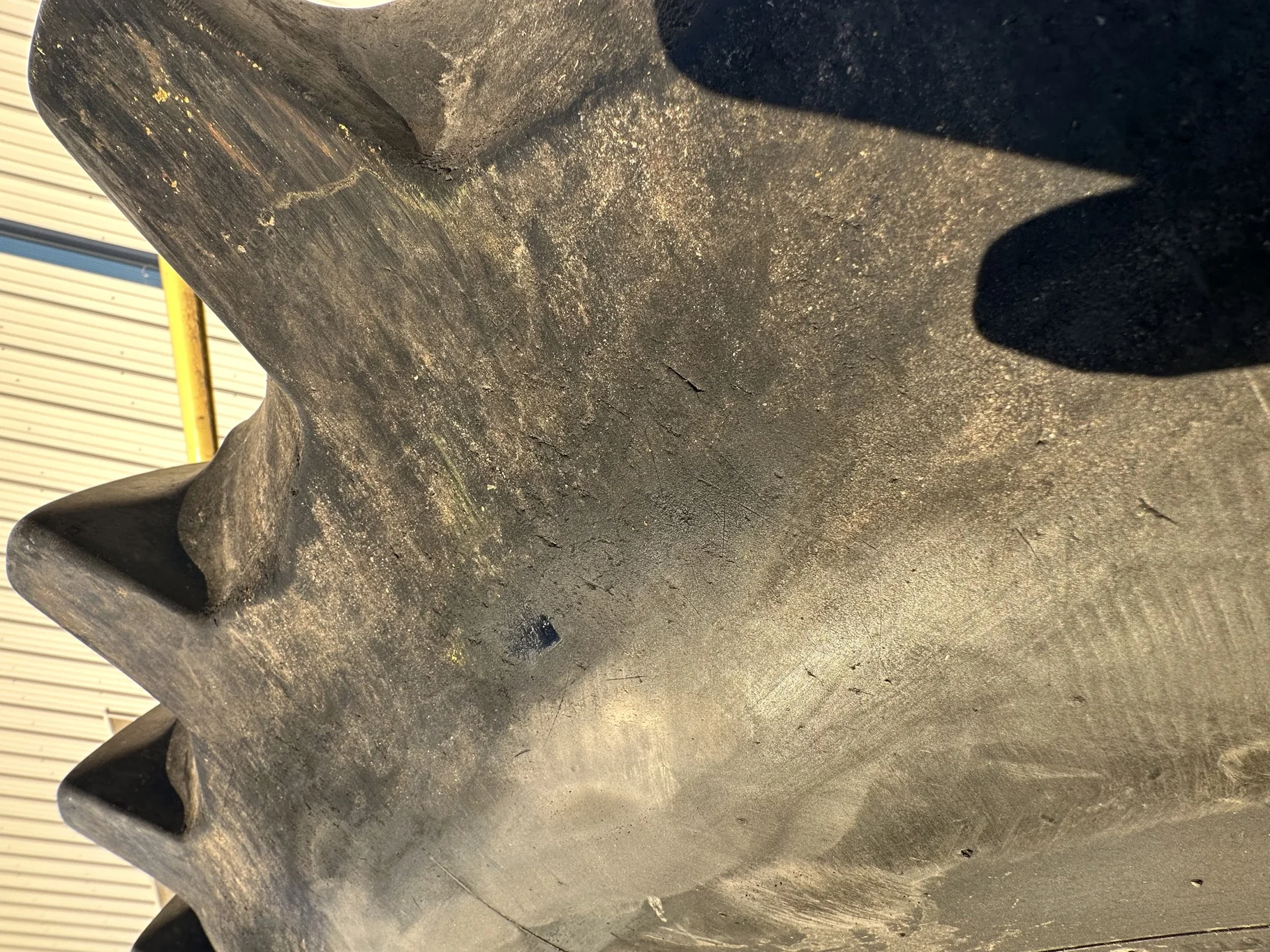Used 65% 520/85R42 Firestone Radial Deep Tread 23 R-1W (157B) TL on 18 x 42 John Deere Yellow 12 Bo image 8